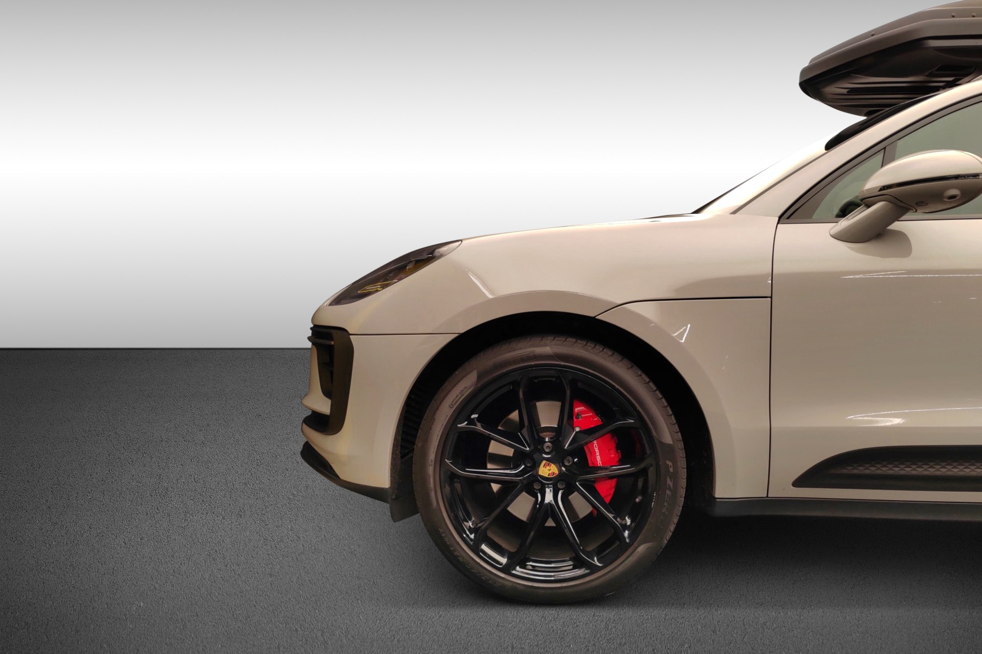 PORSCHE Macan S-image-8