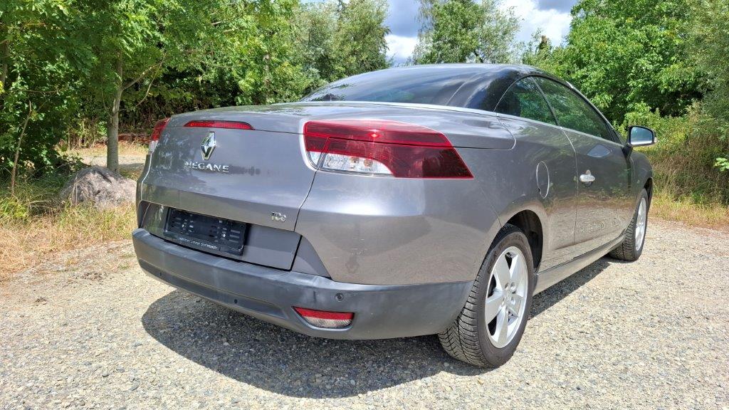 RENAULT Mégane CC 1.4 16V Turbo Dynamique-image-7