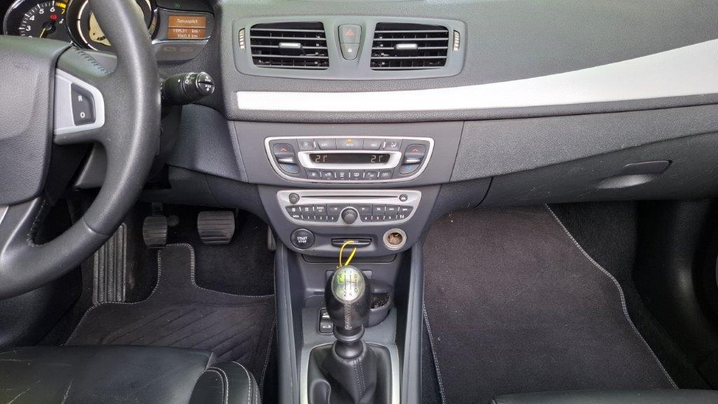 RENAULT Mégane CC 1.4 16V Turbo Dynamique-image-12