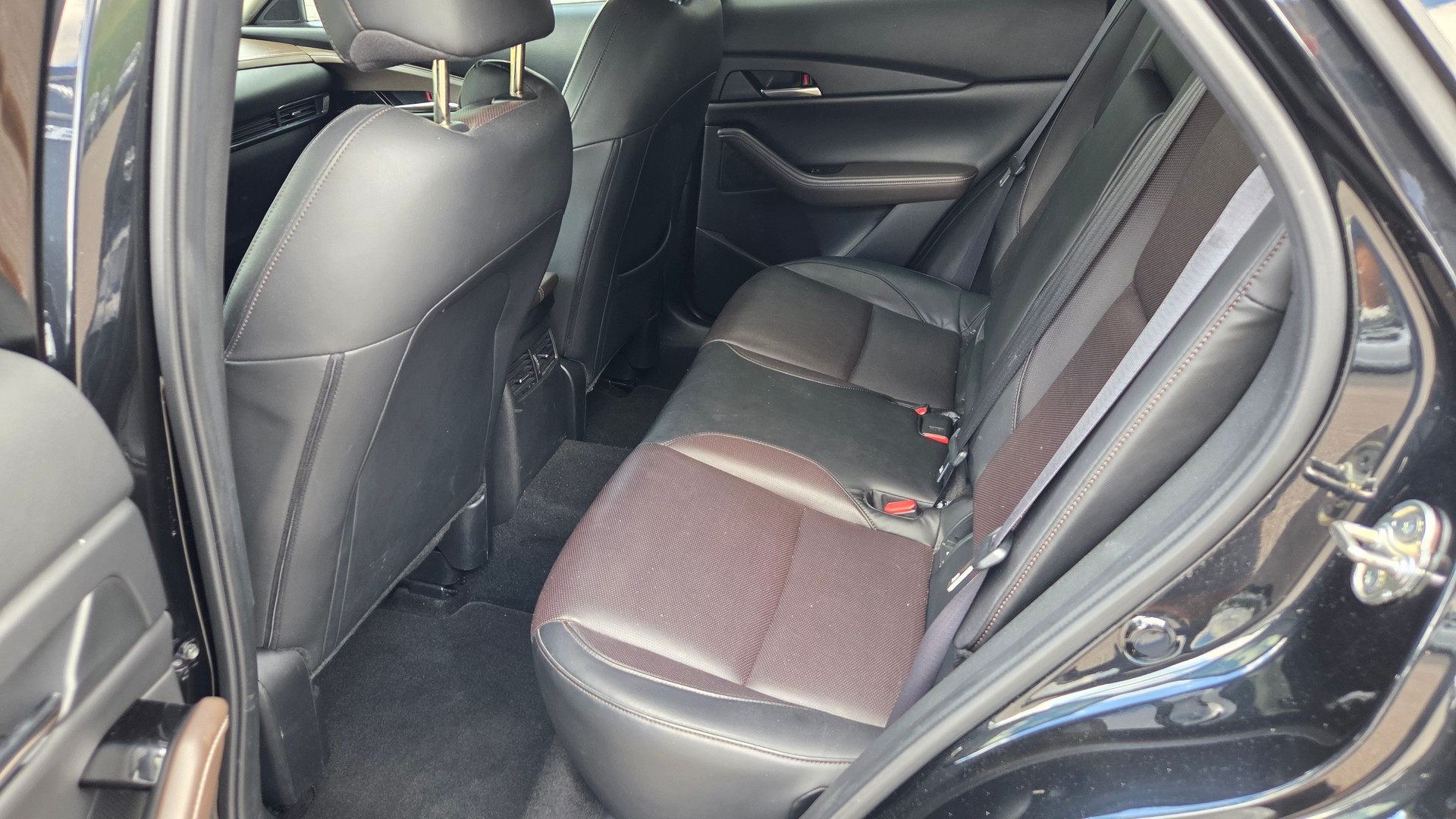 MAZDA CX-30 SKYACTIV-X M Hybrid 180 Revolution AWD Automat-image-8