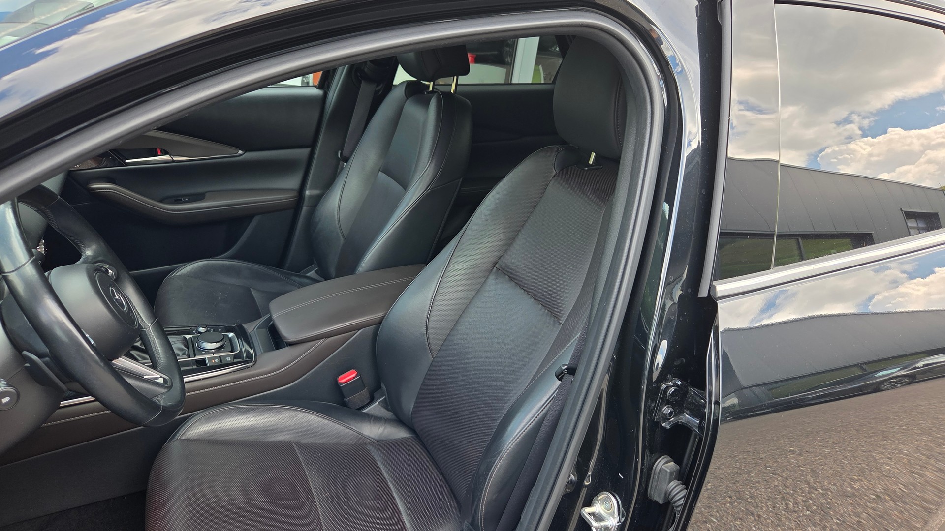 MAZDA CX-30 SKYACTIV-X M Hybrid 180 Revolution AWD Automat-image-12