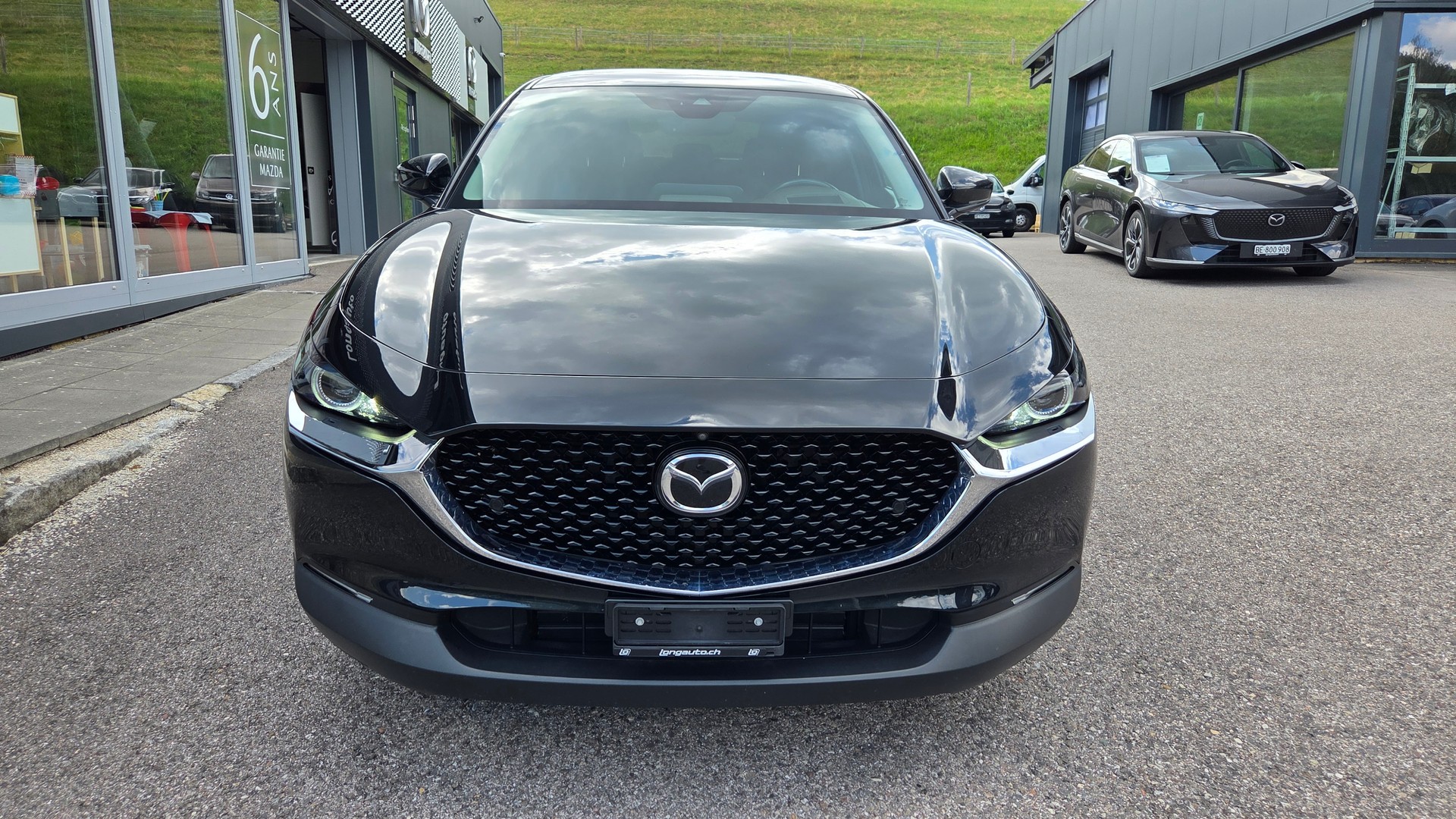 MAZDA CX-30 SKYACTIV-X M Hybrid 180 Revolution AWD Automat-image-2