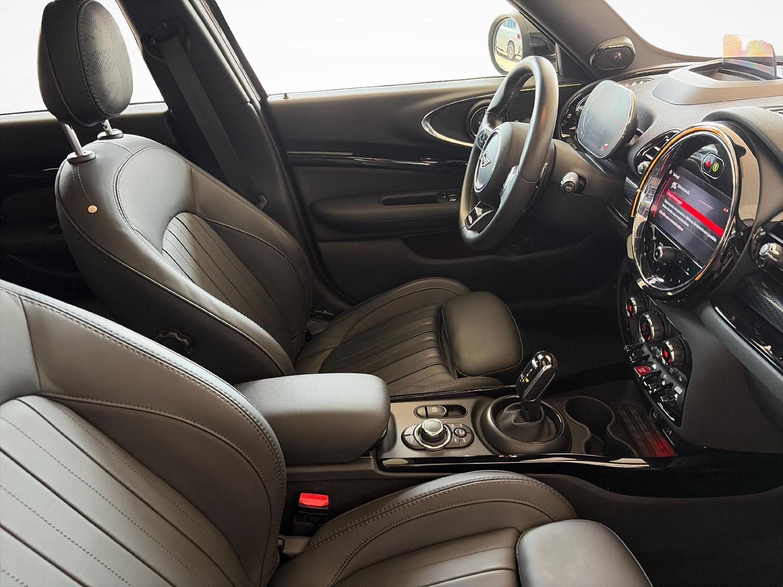 MINI John Cooper Works Clubman ALL4 F54-image-10