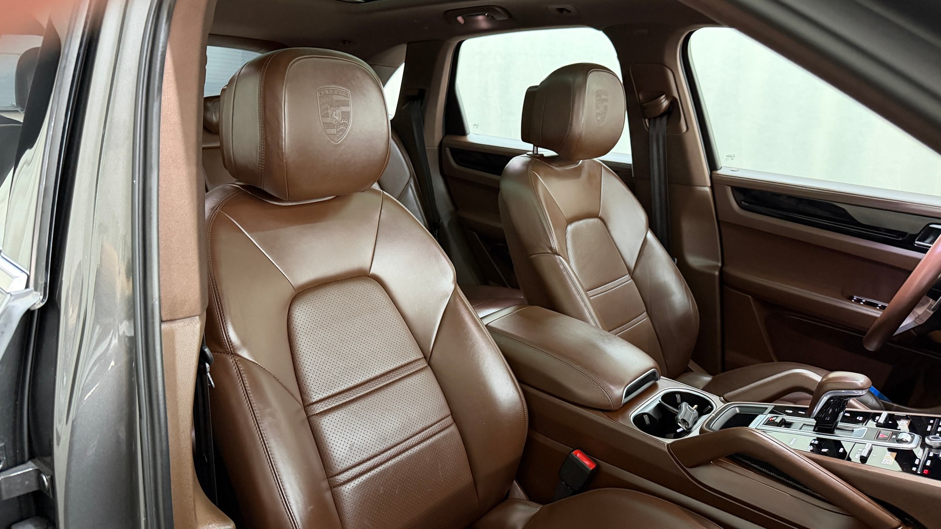 PORSCHE Cayenne S-image-10