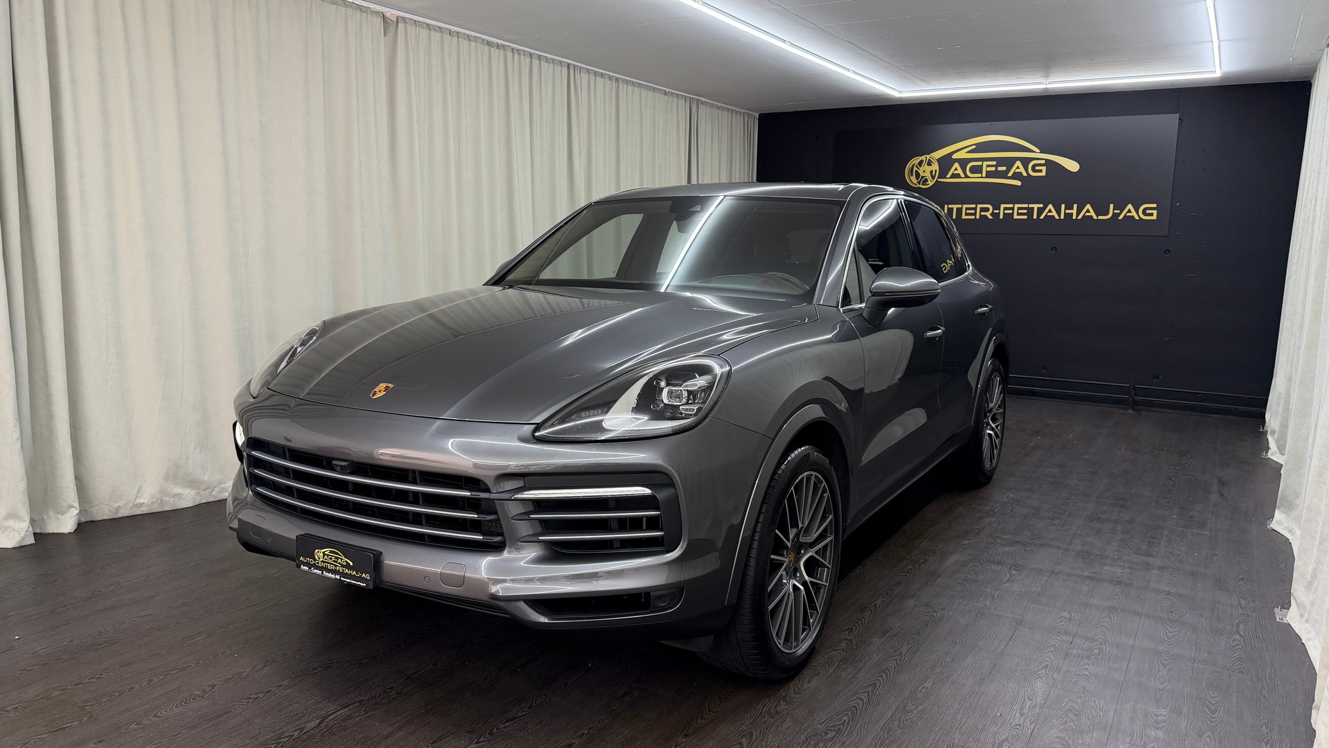 PORSCHE Cayenne S