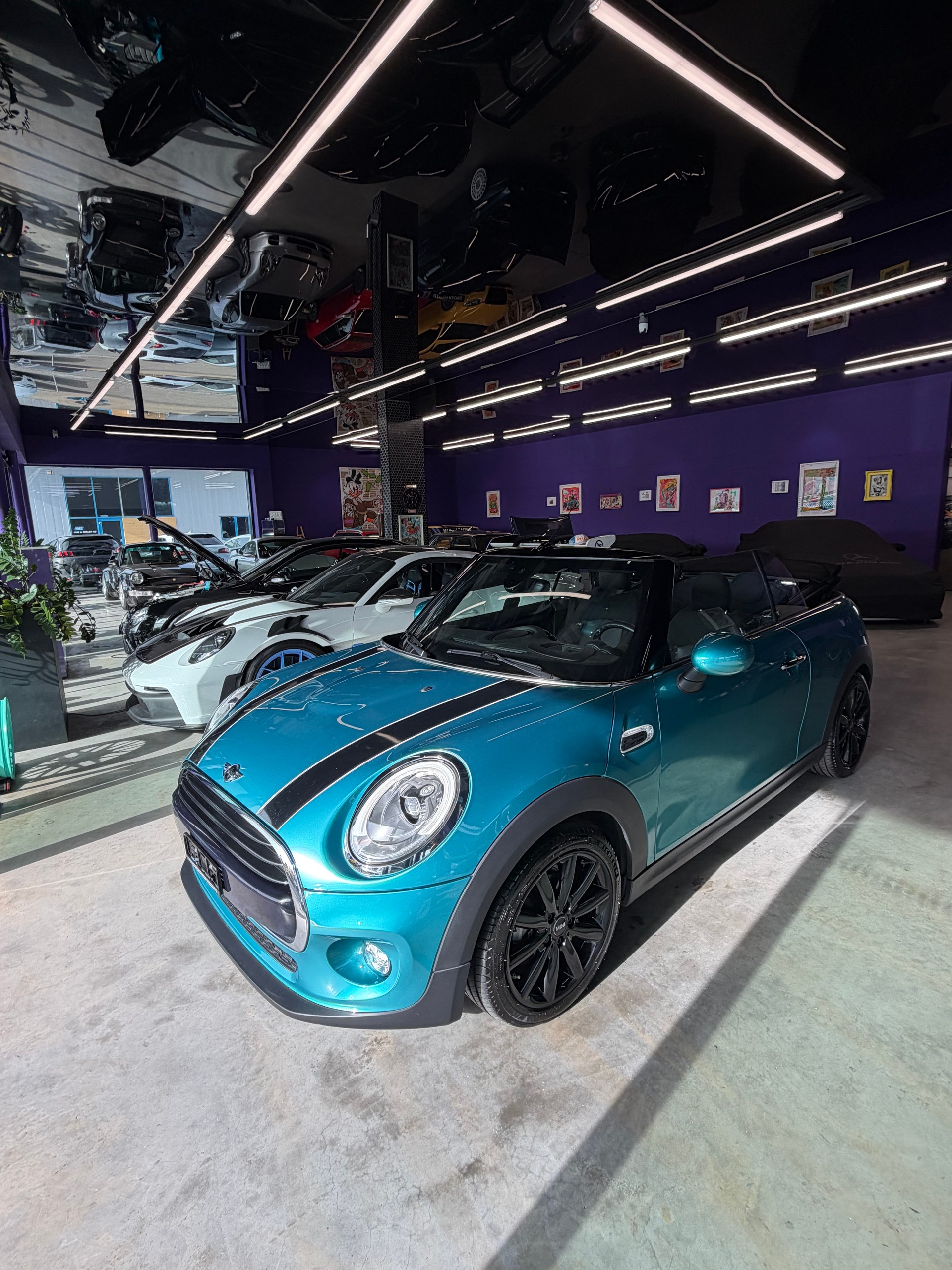 MINI Cooper Cabriolet Steptronic-image-0