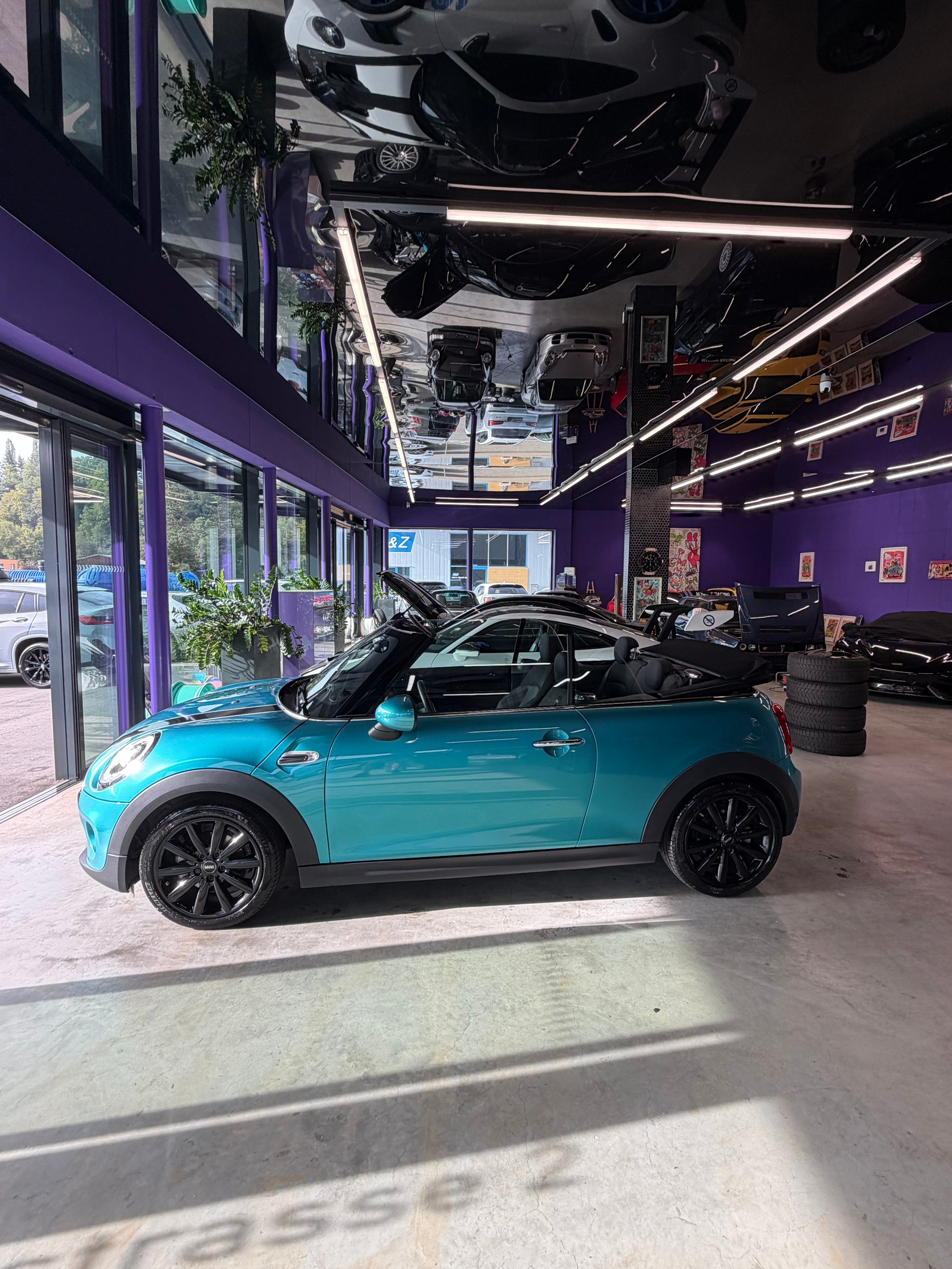 MINI Cooper Cabriolet Steptronic-image-3