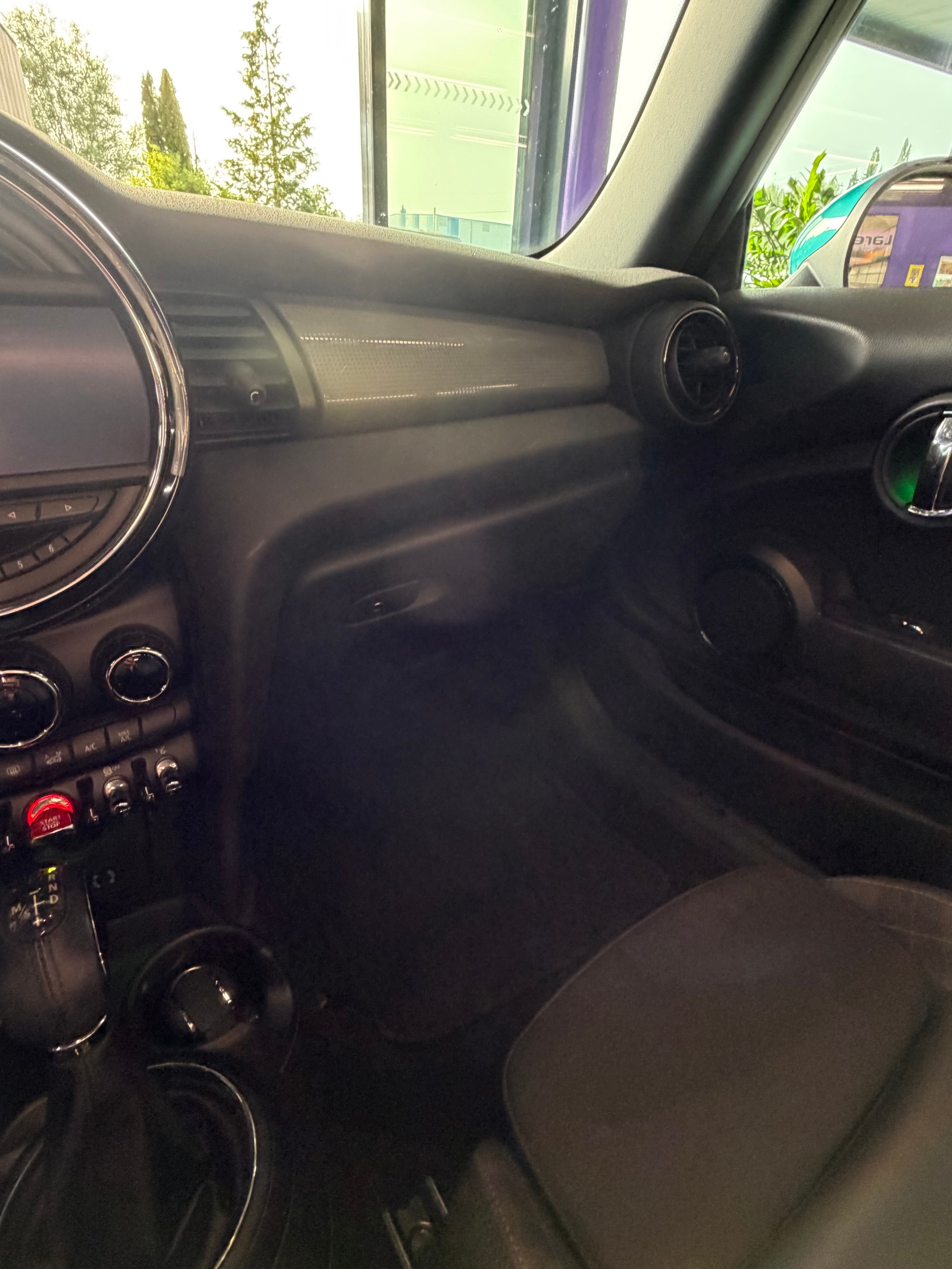 MINI Cooper Cabriolet Steptronic-image-10