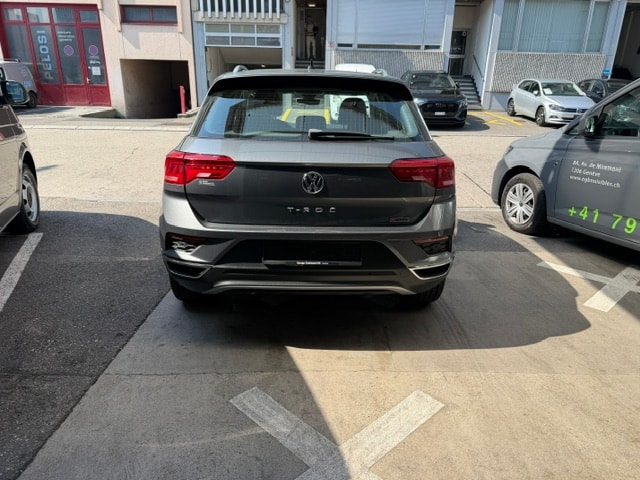 VW T-Roc 2.0 TSI Advance DSG 4Motion-image-3