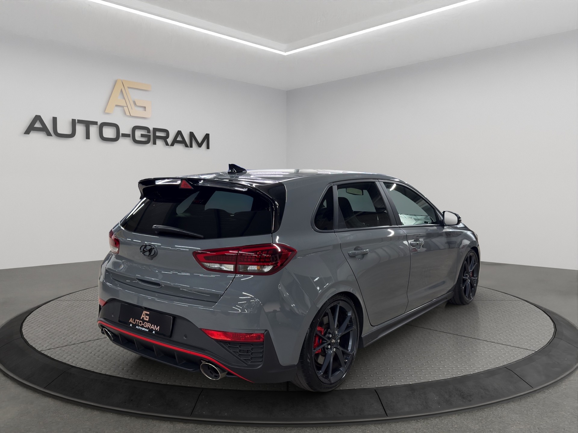 HYUNDAI i30 2.0 T-GDi N-image-4