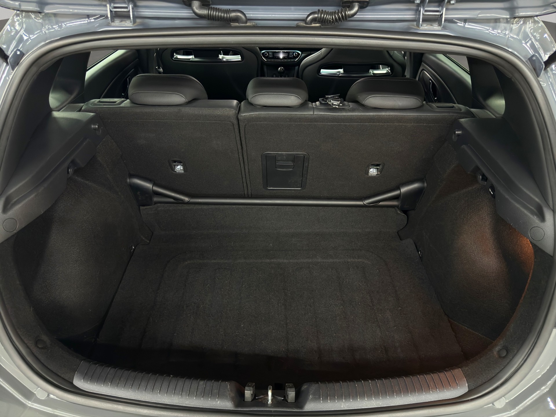 HYUNDAI i30 2.0 T-GDi N-image-25