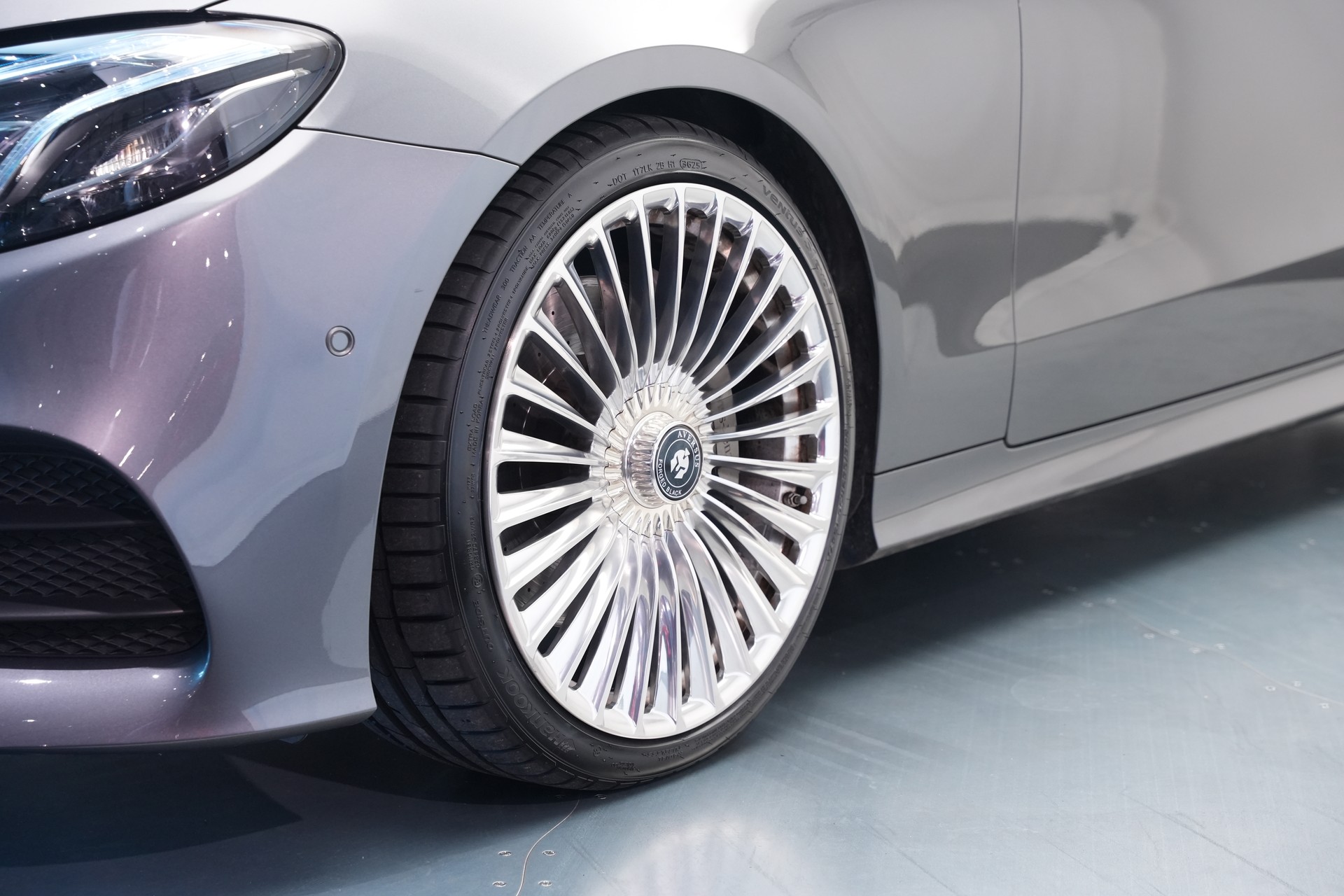 MERCEDES-BENZ E 400 Cabriolet AMG Line 4 Matic 9G-Tronic *20" Aversus* *Burmester*-image-55