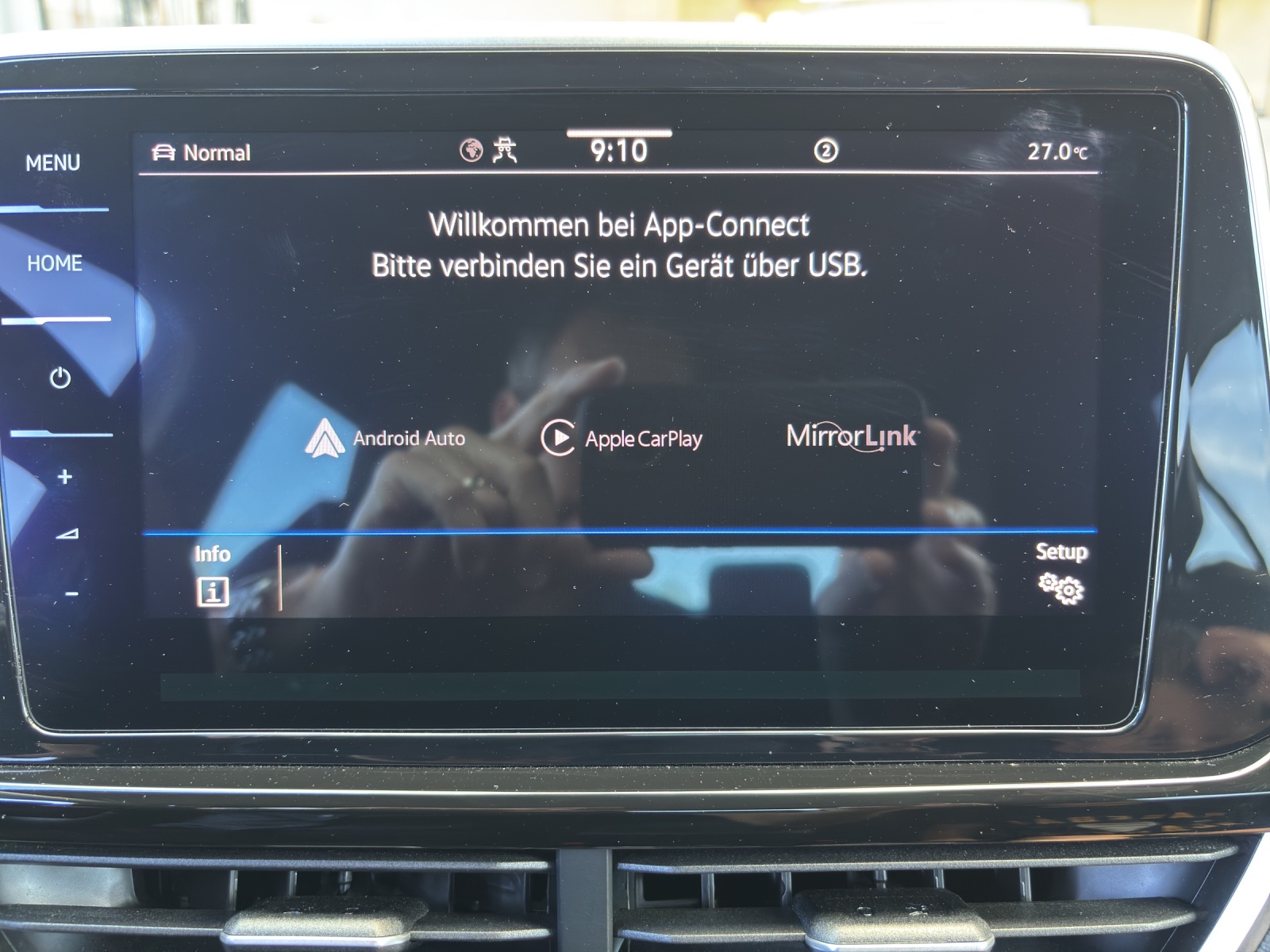 VW T-Roc 1.5 TSI EVO R-Line DSG mit AHK, Leder mit Memory & Winterräder-image-23