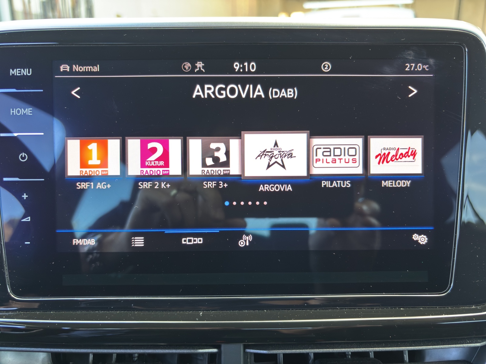 VW T-Roc 1.5 TSI EVO R-Line DSG mit AHK, Leder mit Memory & Winterräder-image-19