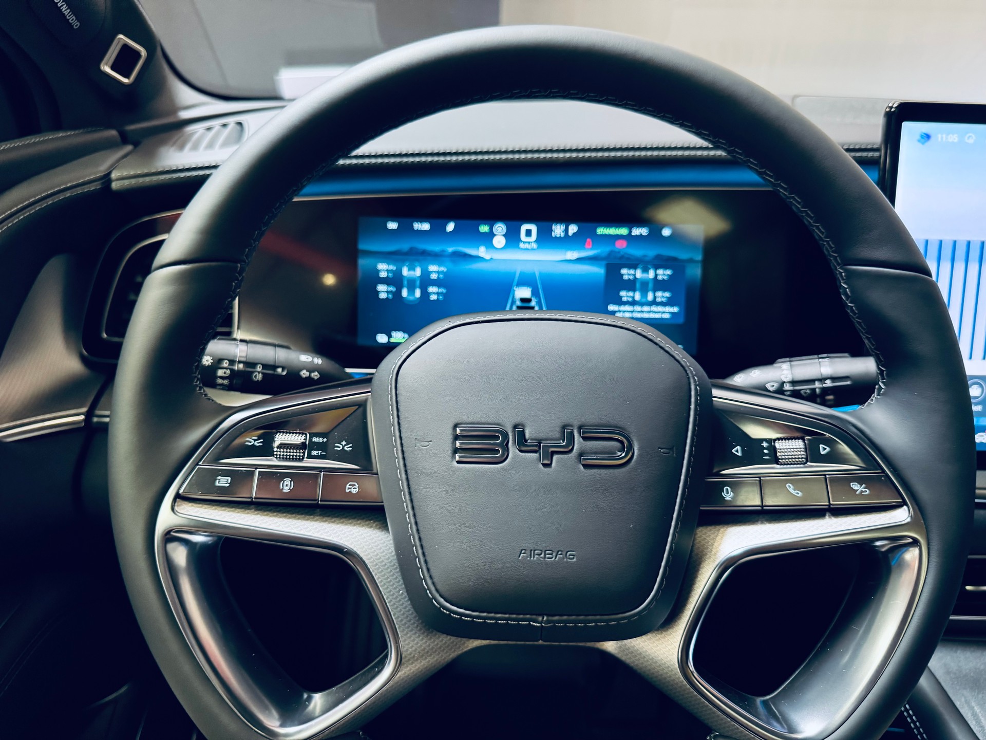 BYD Sealion 7 91,3 kWh Excellence AWD-image-18