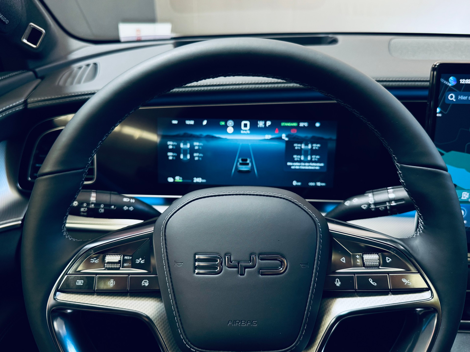 BYD Sealion 7 91,3 kWh Excellence AWD-image-26