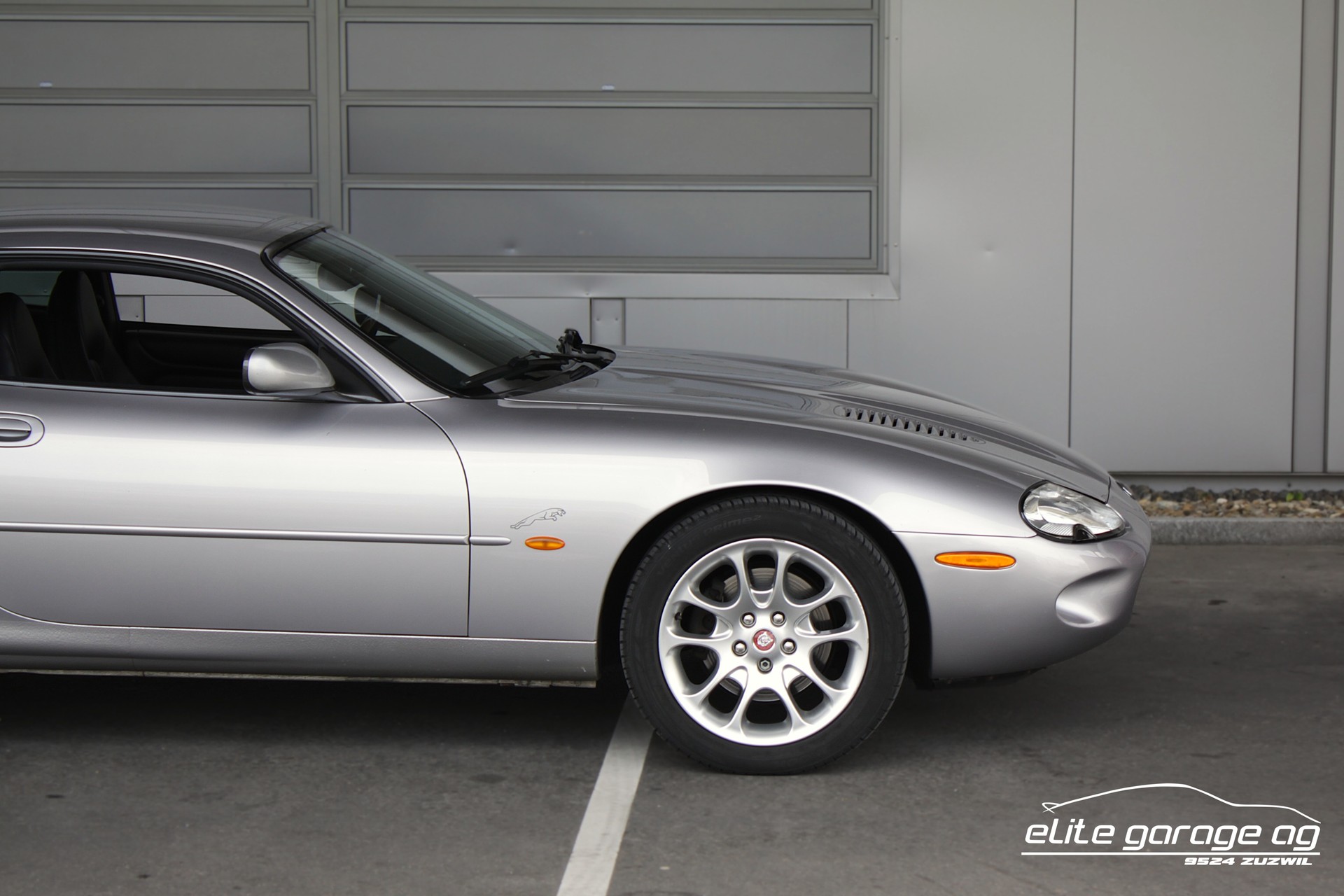 JAGUAR XKR S/C-image-9
