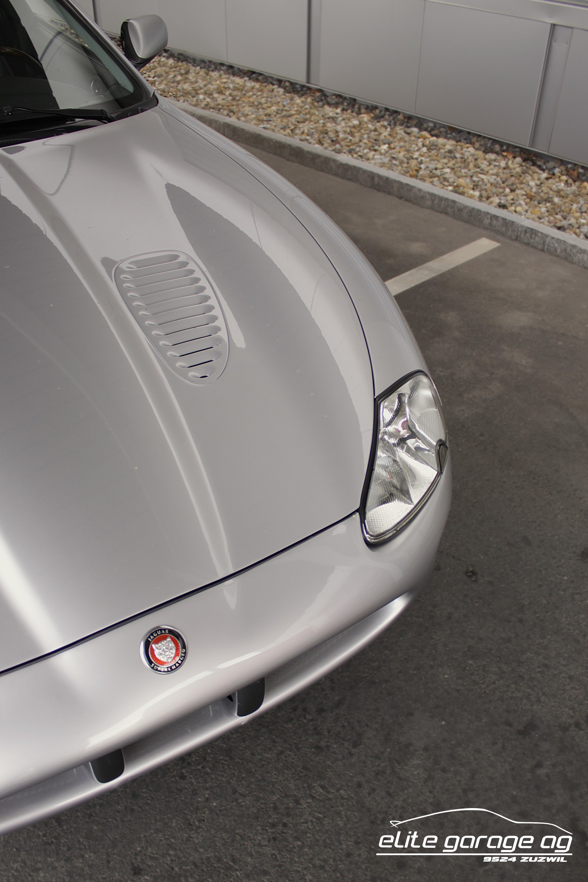 JAGUAR XKR S/C-image-11