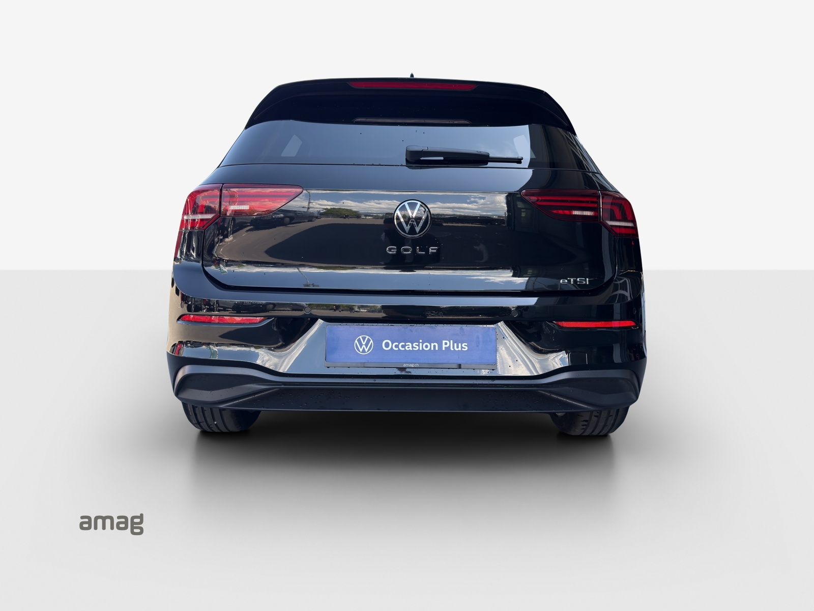 VW Golf 1.5 e TSI mHEV Life DSG-image-3