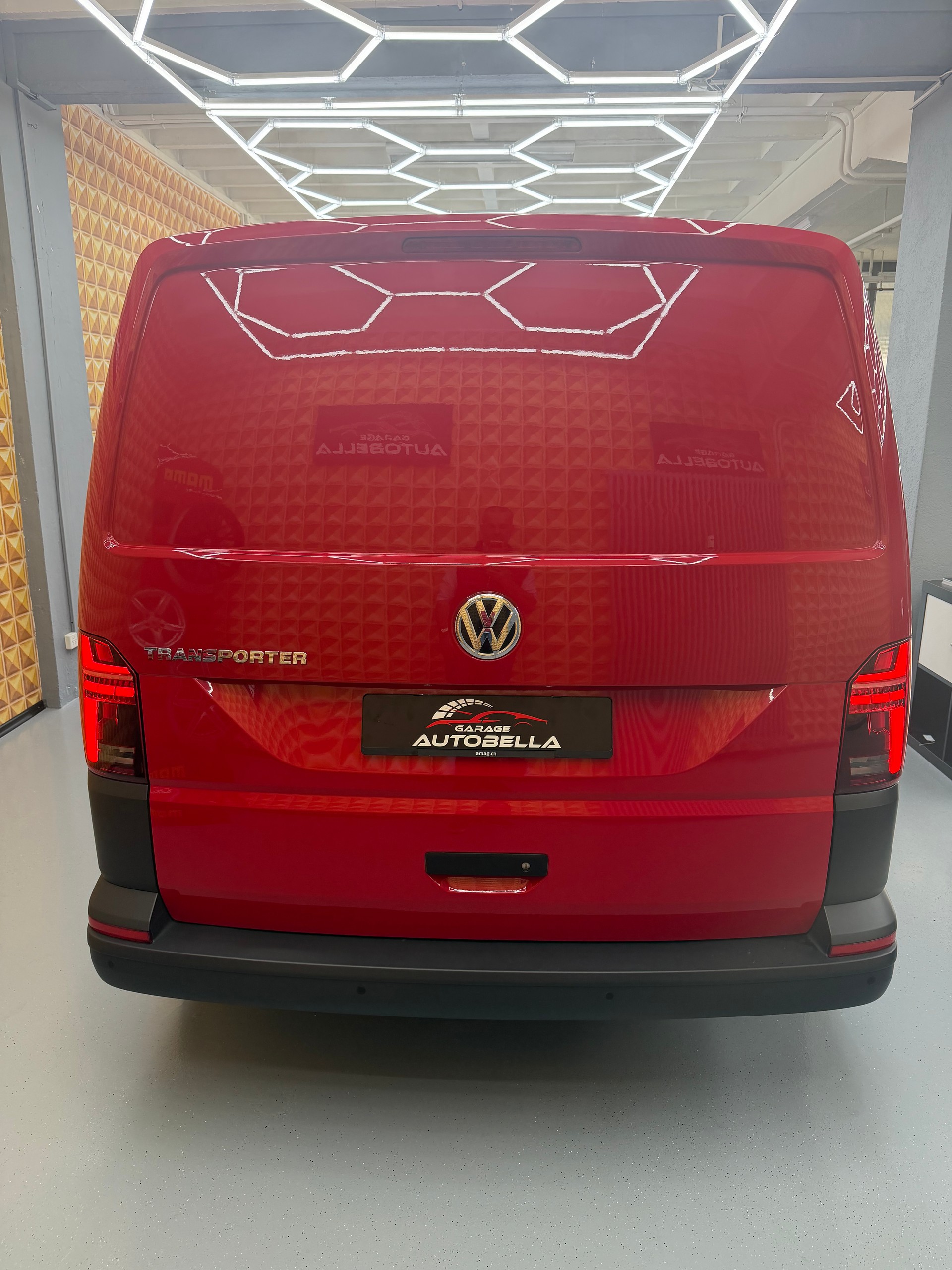VW T6.1 2.0 TDI DSG-image-4