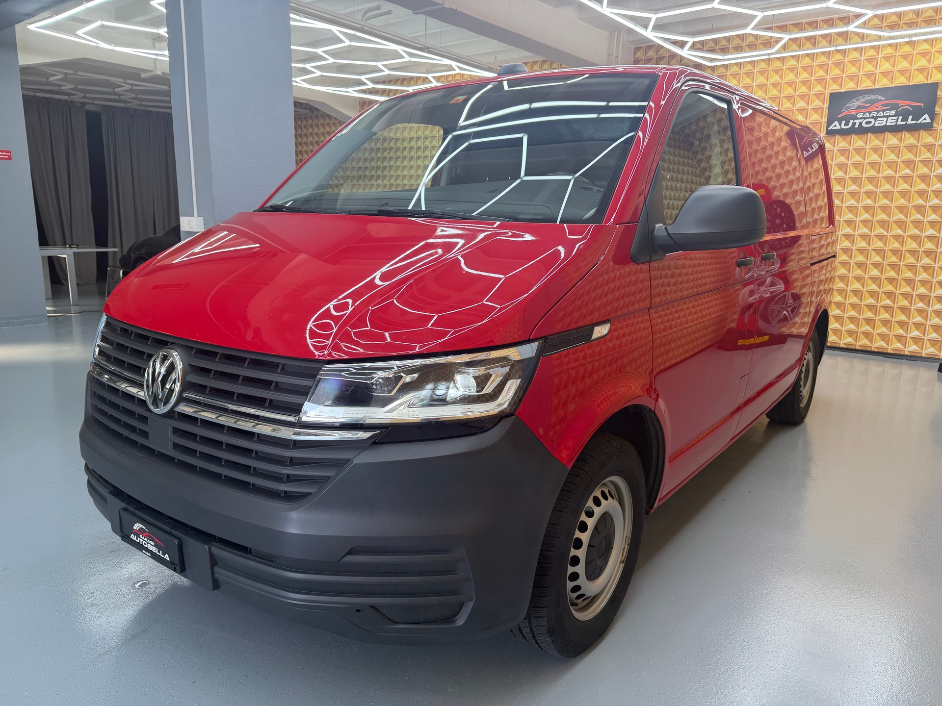 VW T6.1 2.0 TDI DSG-image-0