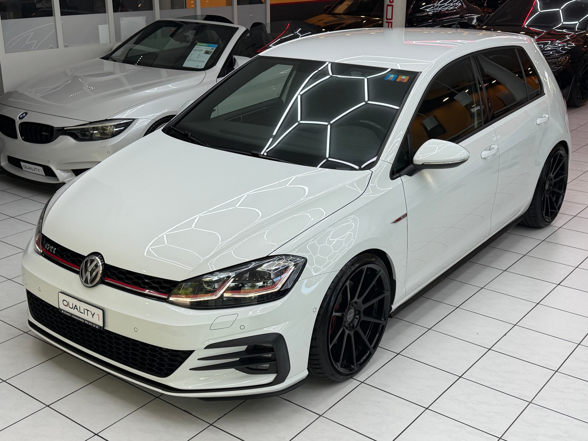 VW Golf VII 2.0 TSI 230 GTI-image-5