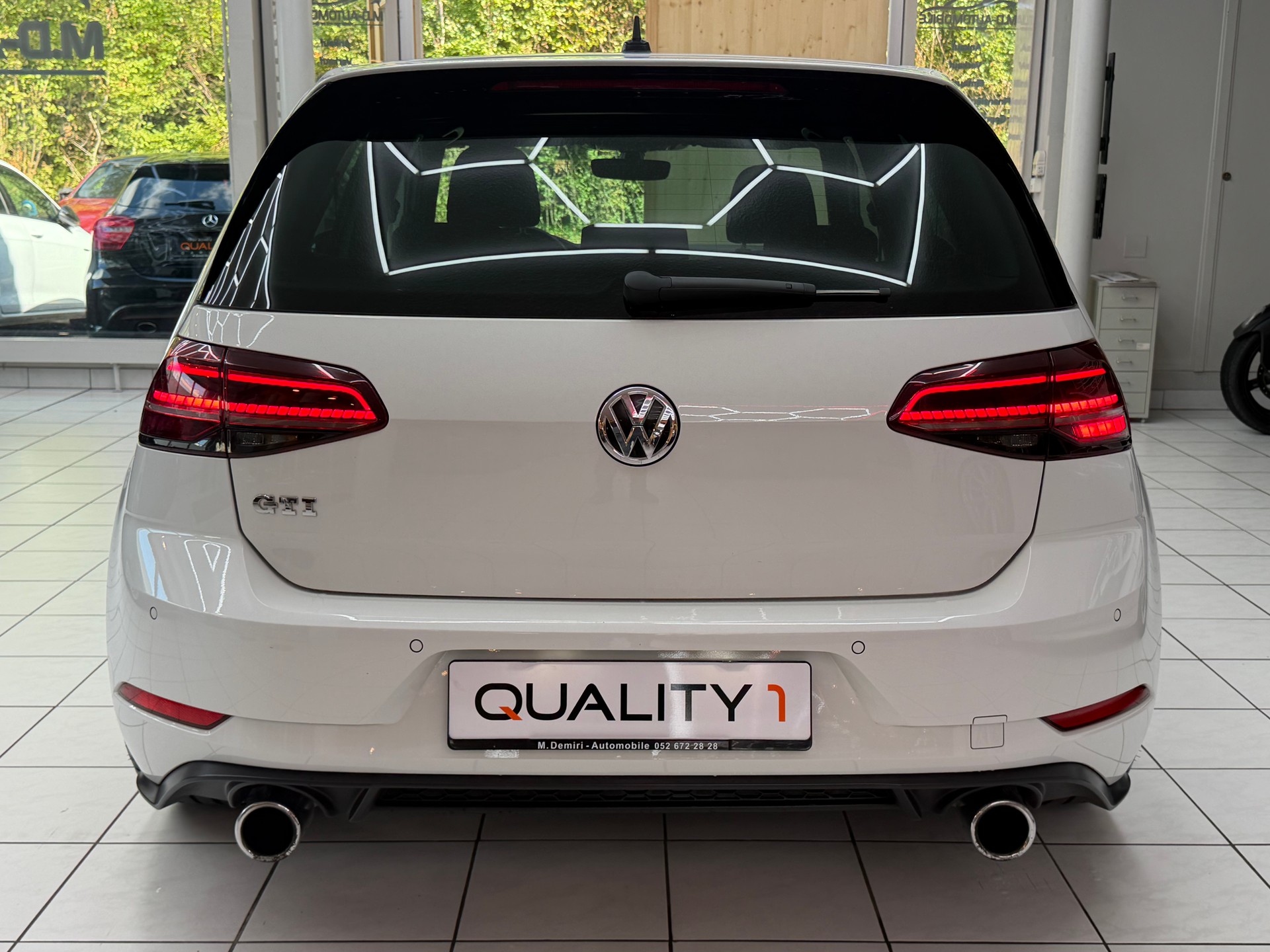 VW Golf VII 2.0 TSI 230 GTI-image-8