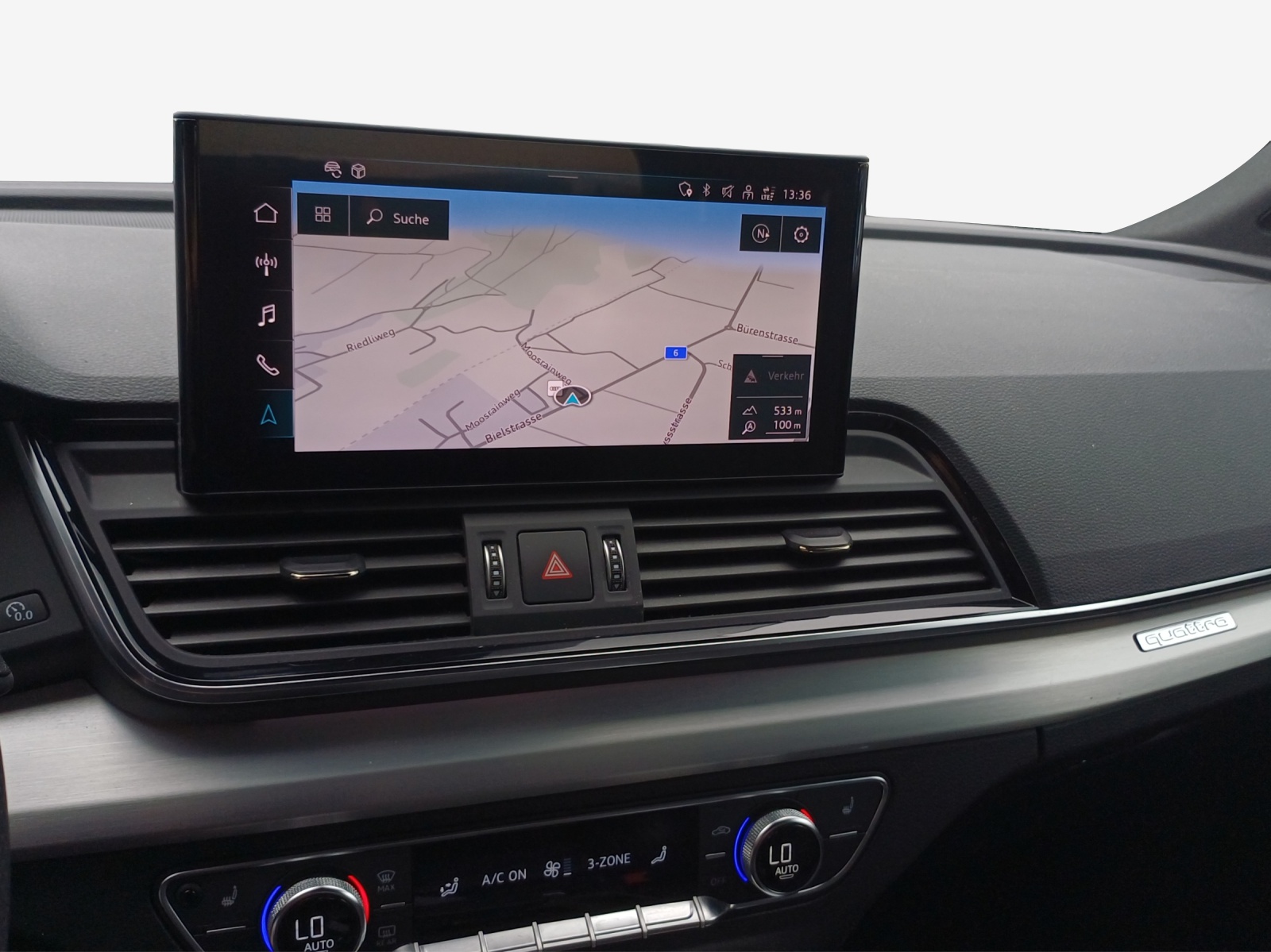 AUDI Q5 50 TFSI e PHEV S line quattro S-tronic-image-11