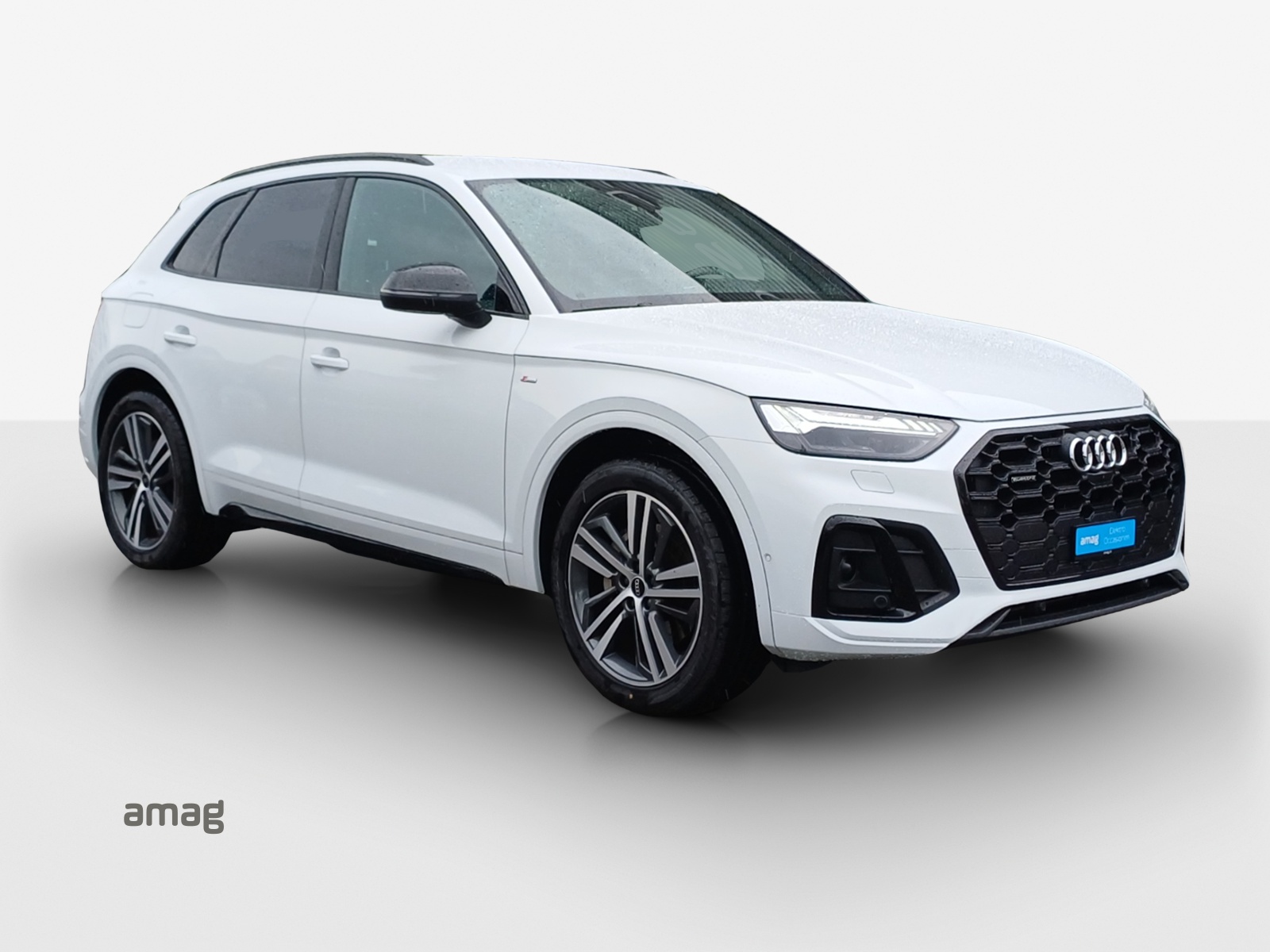 AUDI Q5 50 TFSI e PHEV S line quattro S-tronic-image-6