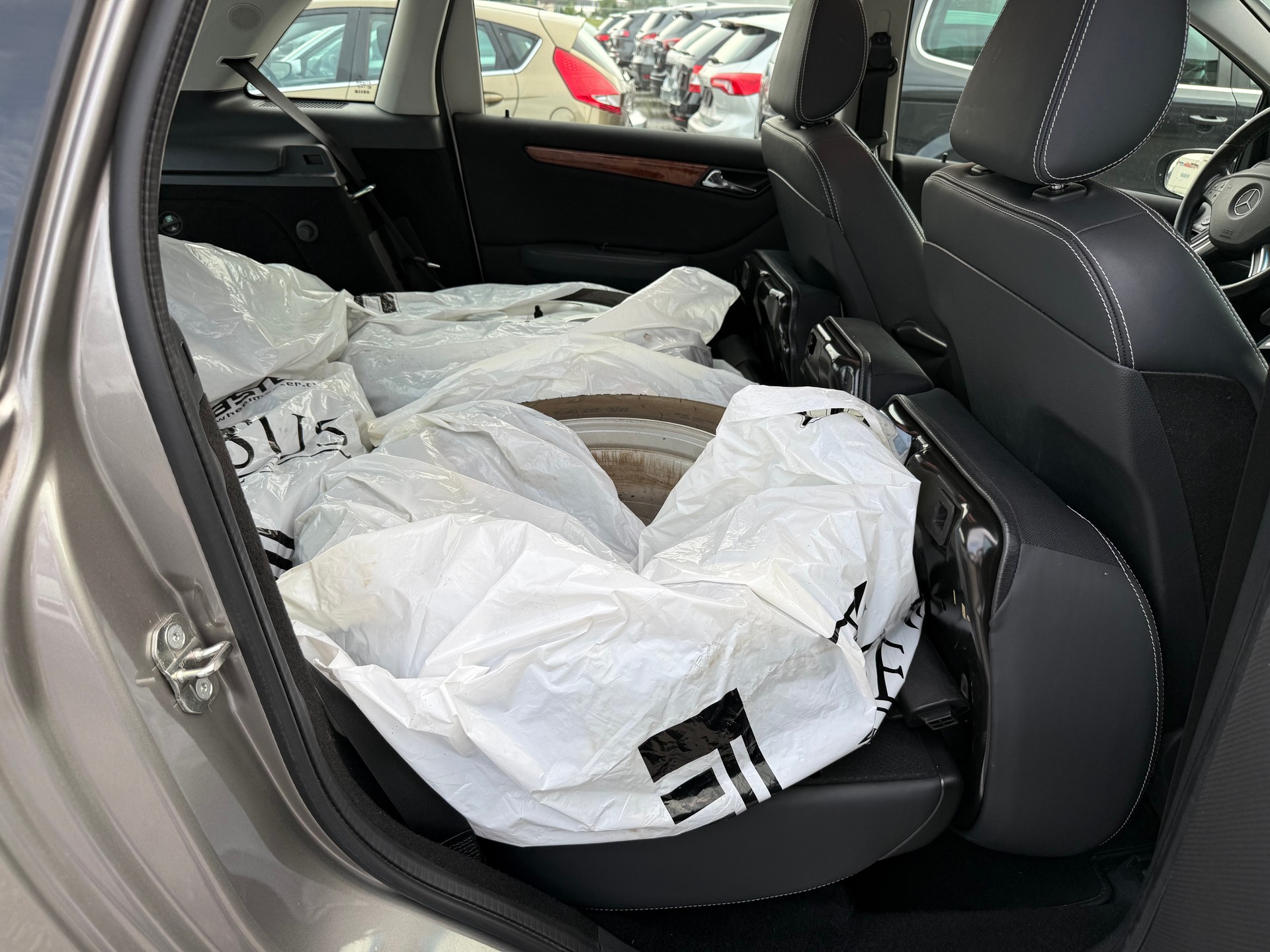 MERCEDES-BENZ B 200 CDI Sailing Edition-image-7