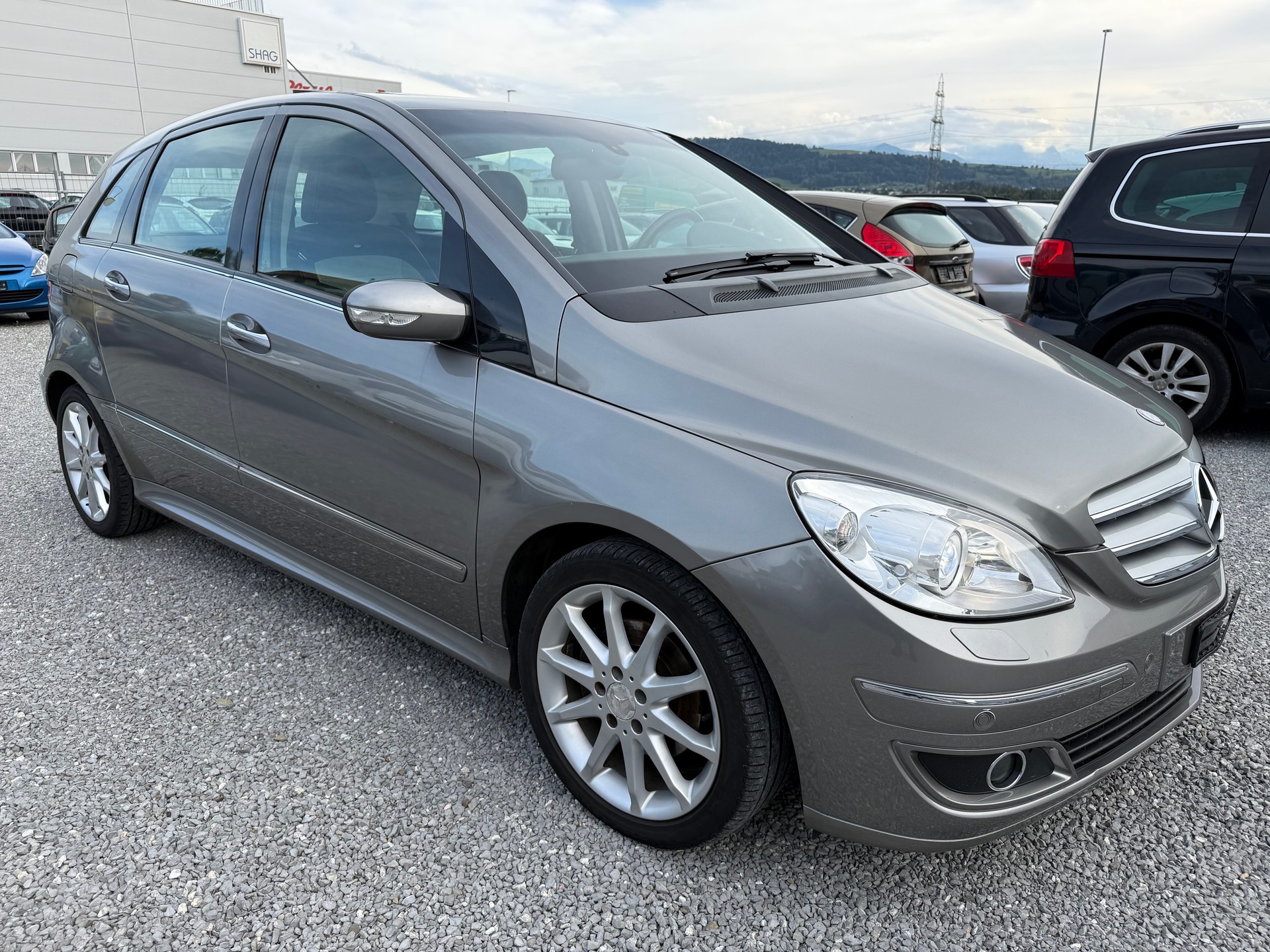 MERCEDES-BENZ B 200 CDI Sailing Edition-image-5