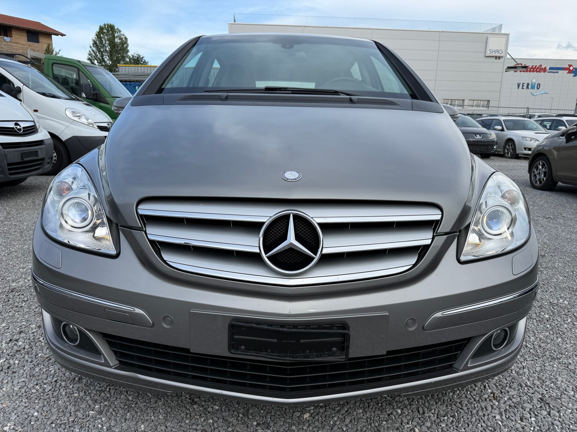 MERCEDES-BENZ B 200 CDI Sailing Edition