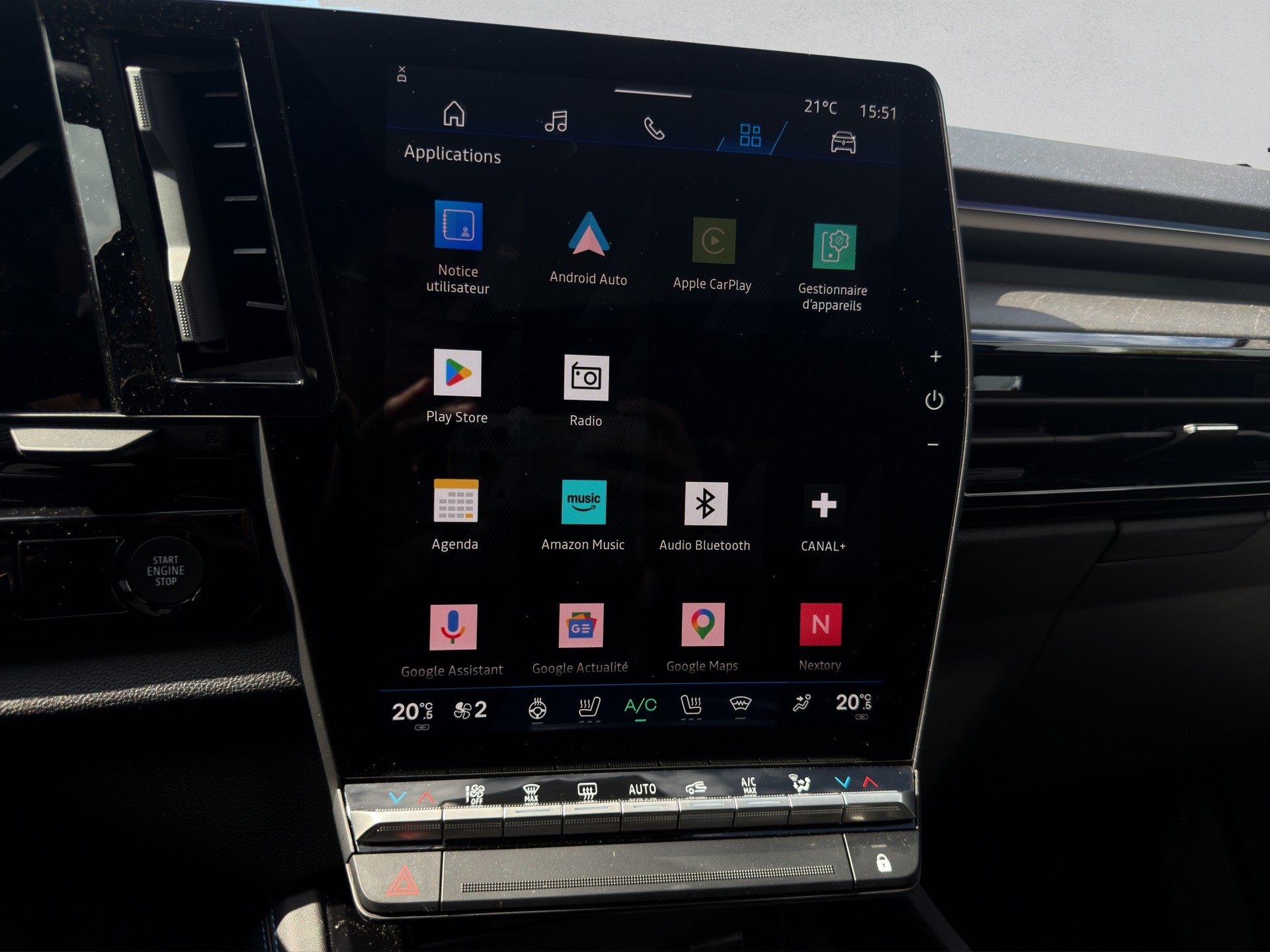 RENAULT Rafale 1.2 E-Tech Plug-in Hybrid 300 4x4 Atelier Alpine-image-12