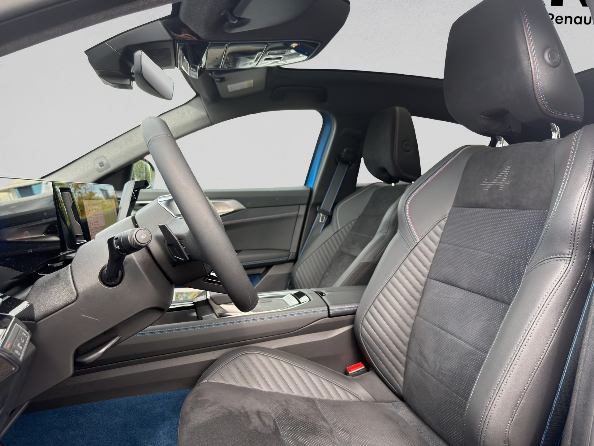 RENAULT Rafale 1.2 E-Tech Plug-in Hybrid 300 4x4 Atelier Alpine-image-8