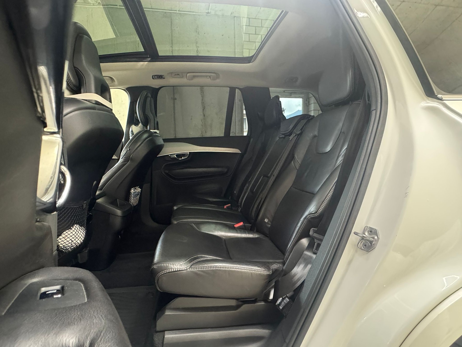 VOLVO XC90 D5 AWD Inscription Geartronic-image-6