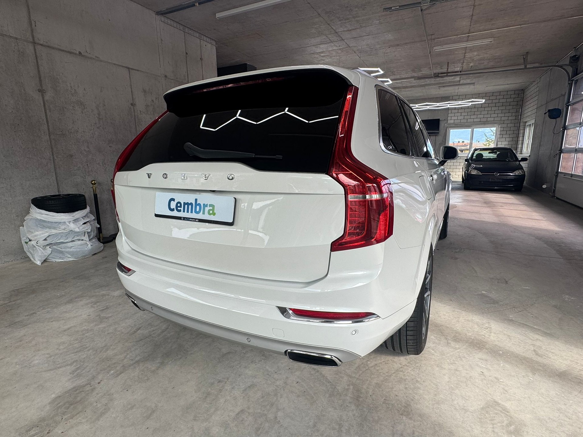 VOLVO XC90 D5 AWD Inscription Geartronic-image-3