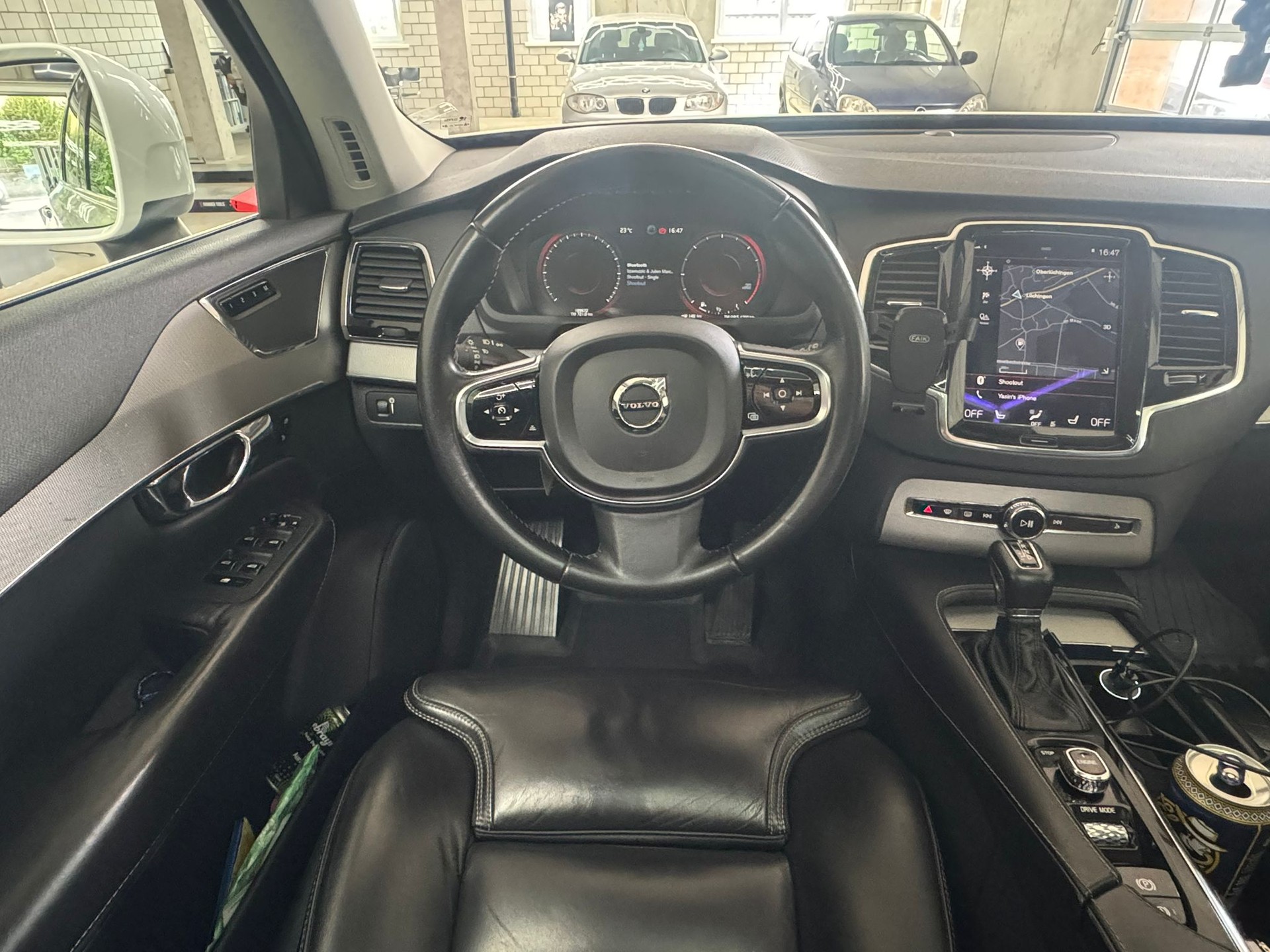 VOLVO XC90 D5 AWD Inscription Geartronic-image-7