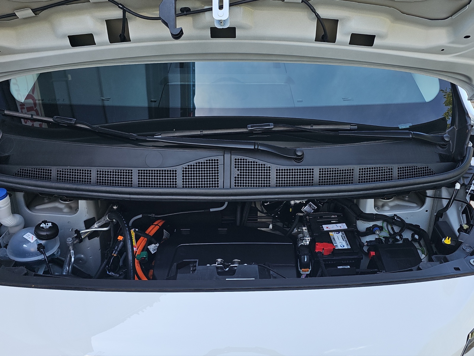TOYOTA Proace EV 75kWh Long Meister-image-19