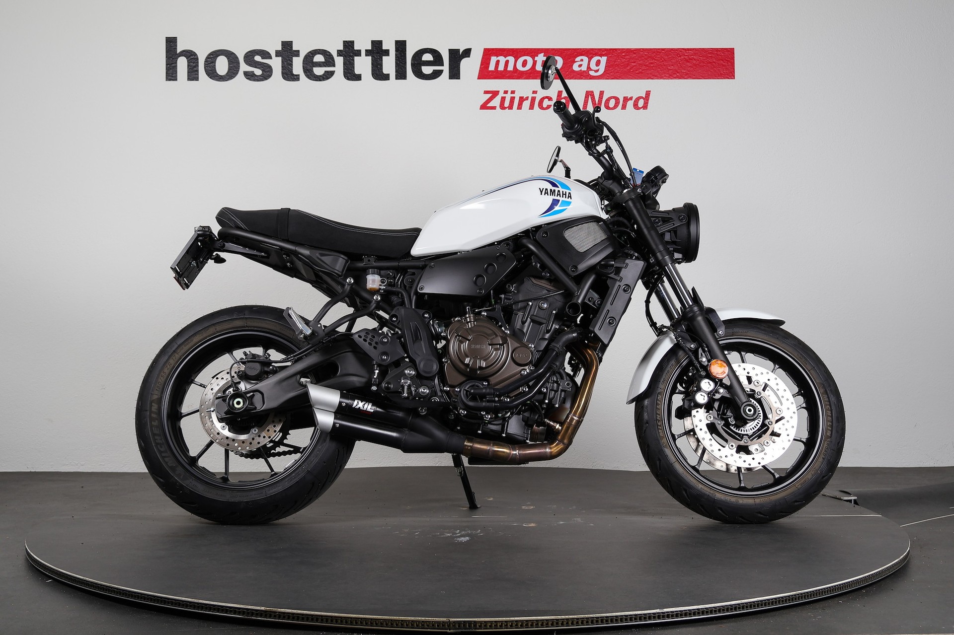 YAMAHA XSR 700 OMEGA II-showroom-element-1