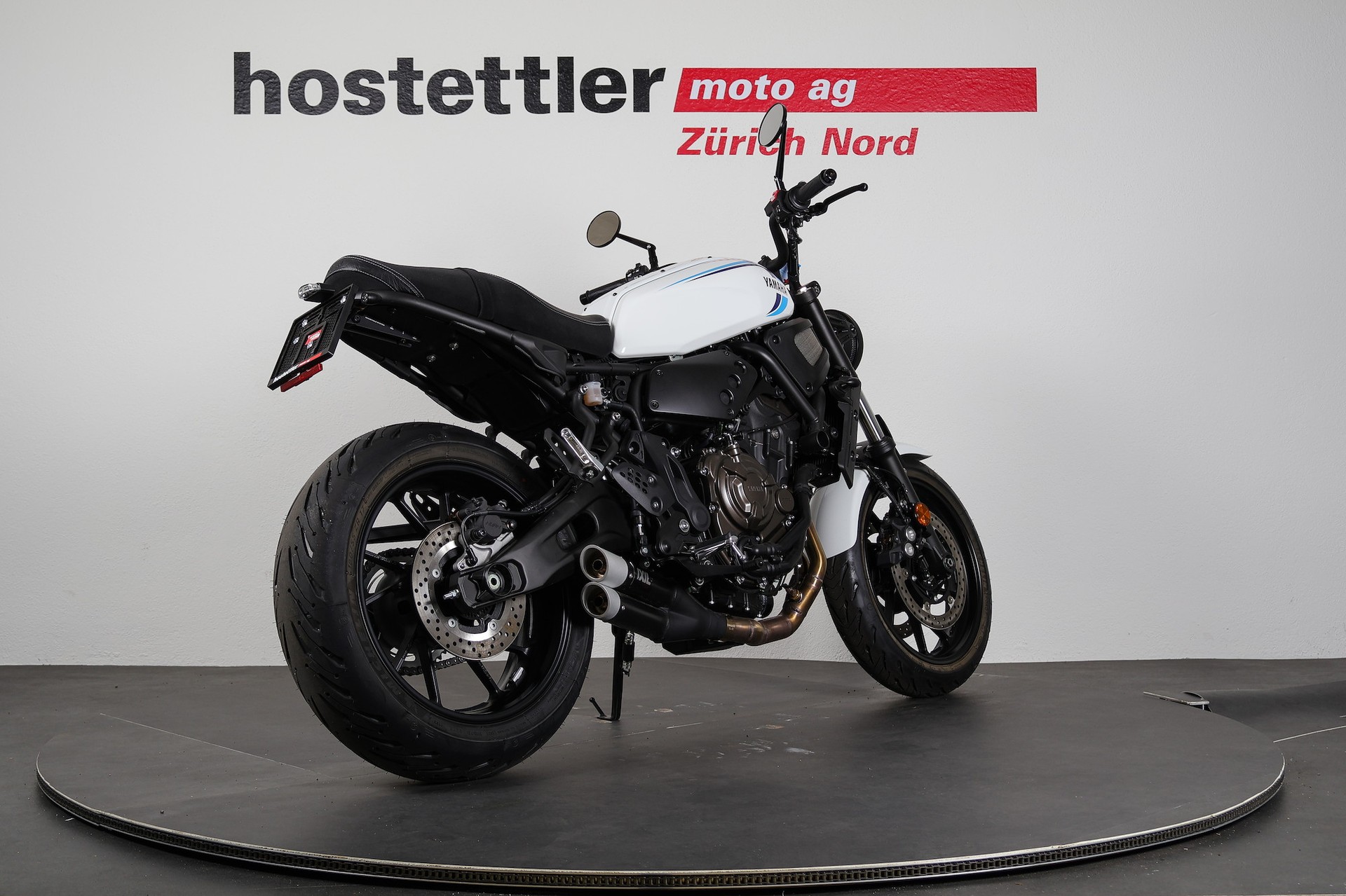 YAMAHA XSR 700 OMEGA II-showroom-element-2