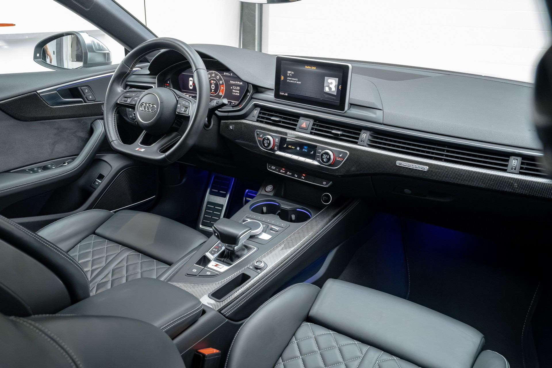 AUDI S5 Sportback 3.0 TFSI quattro tiptronic-image-8