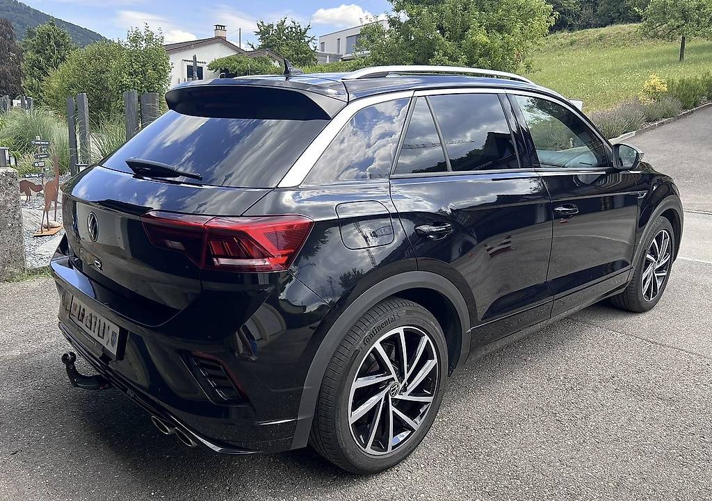 VW T-ROC-image-1