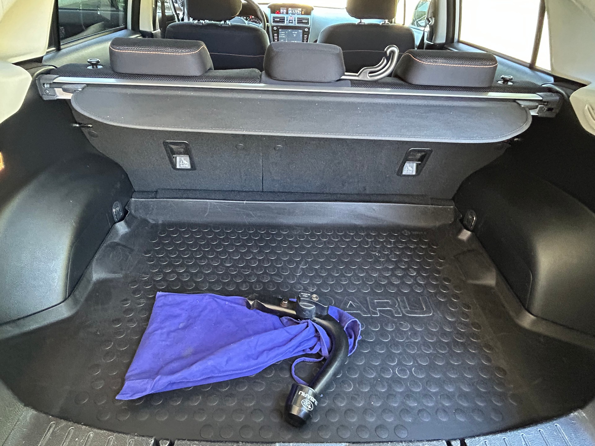 SUBARU XV 1.6 Swiss Two-image-12