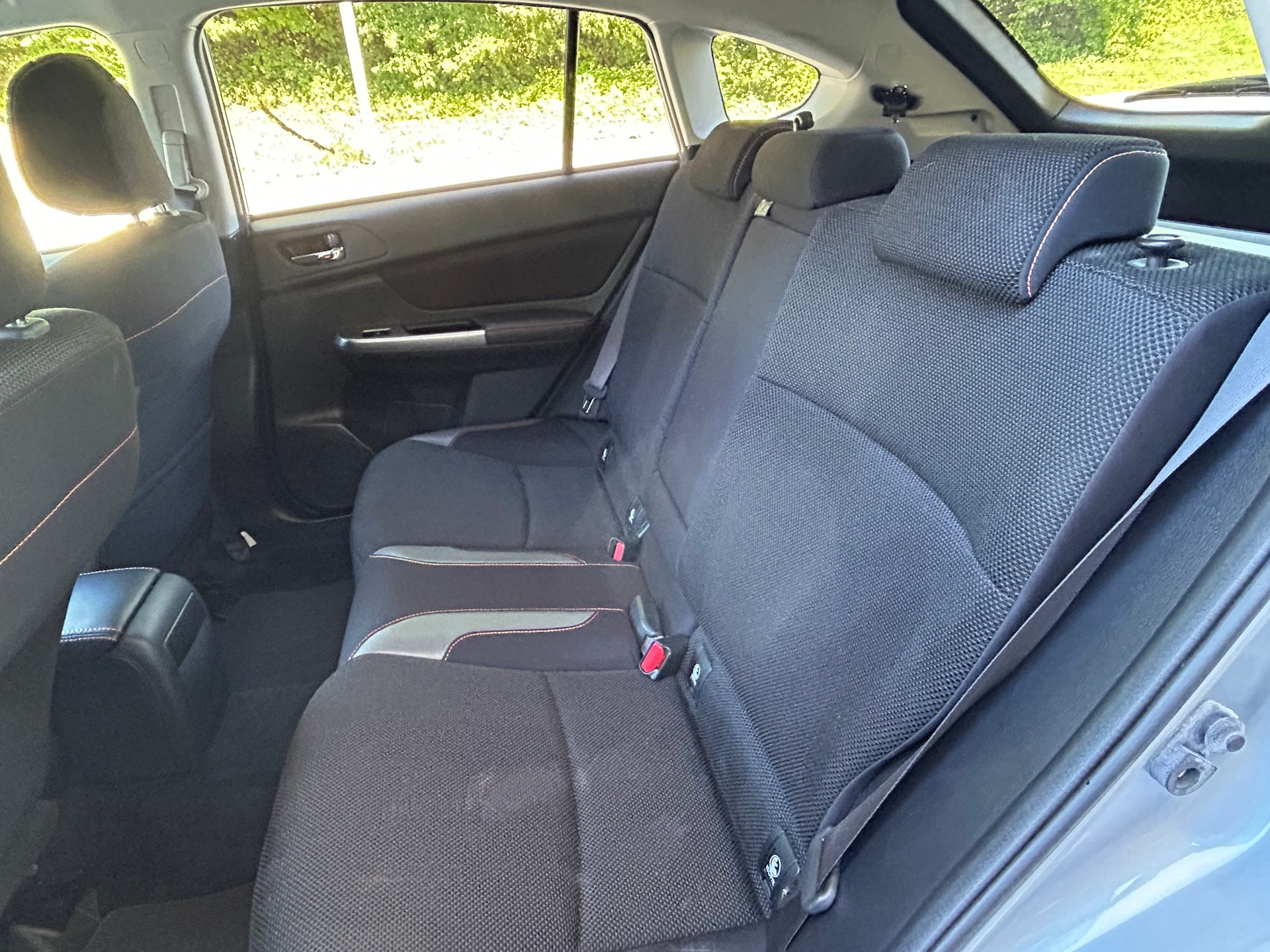 SUBARU XV 1.6 Swiss Two-image-11