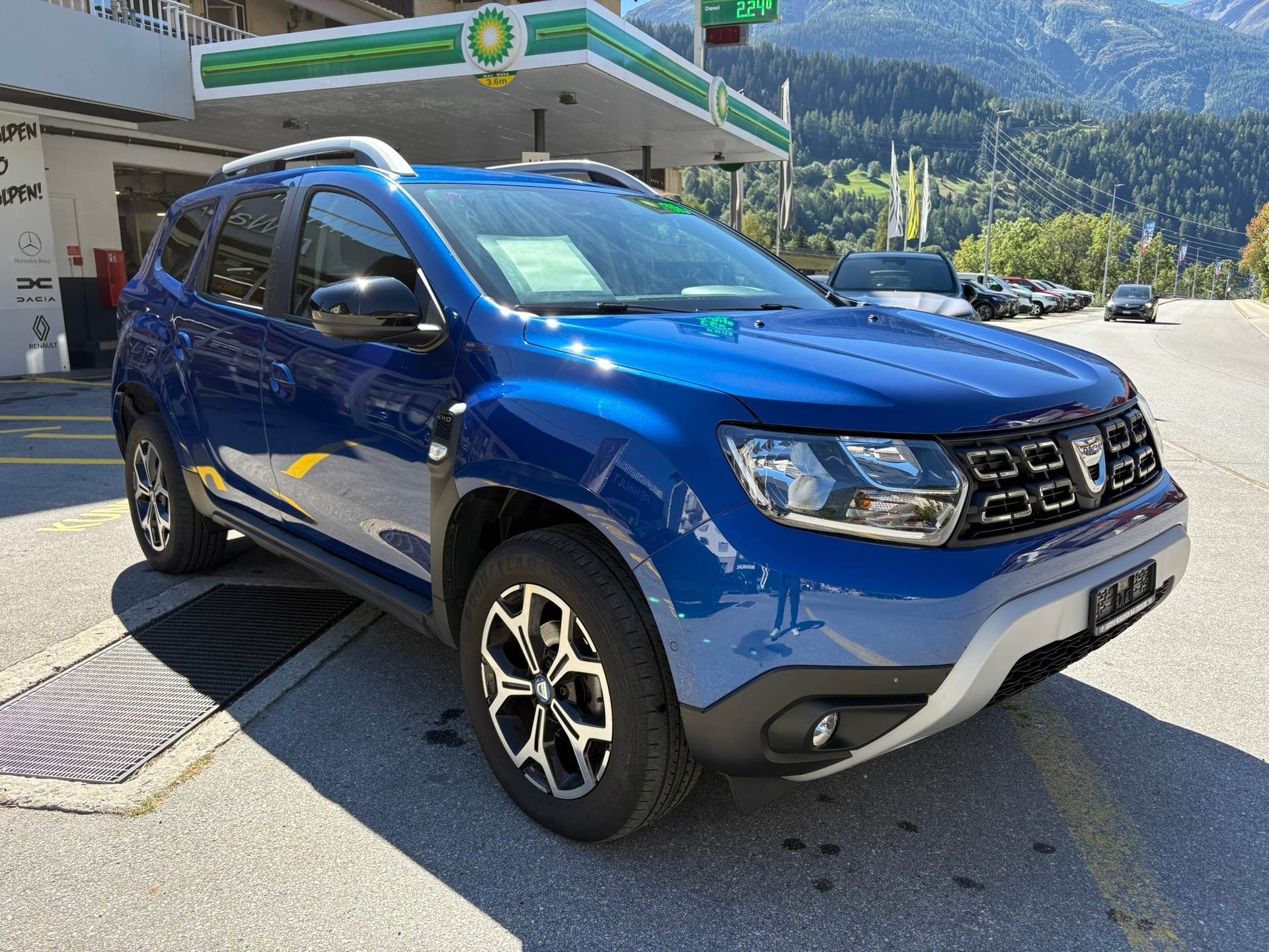 DACIA Duster TCe 150 Celebr. 4x4-image-1
