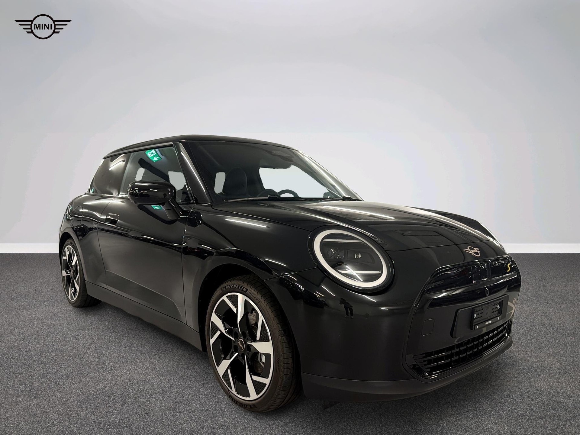 MINI Cooper SE-image-11