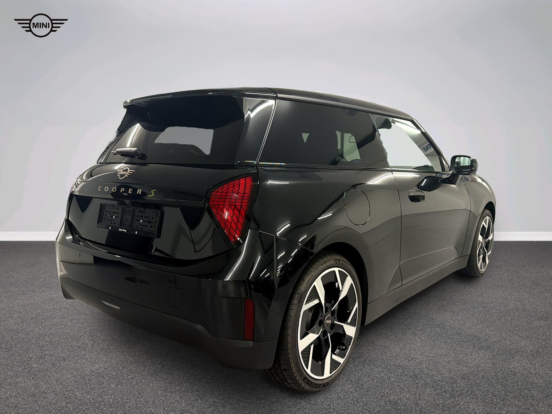 MINI Cooper SE-image-3