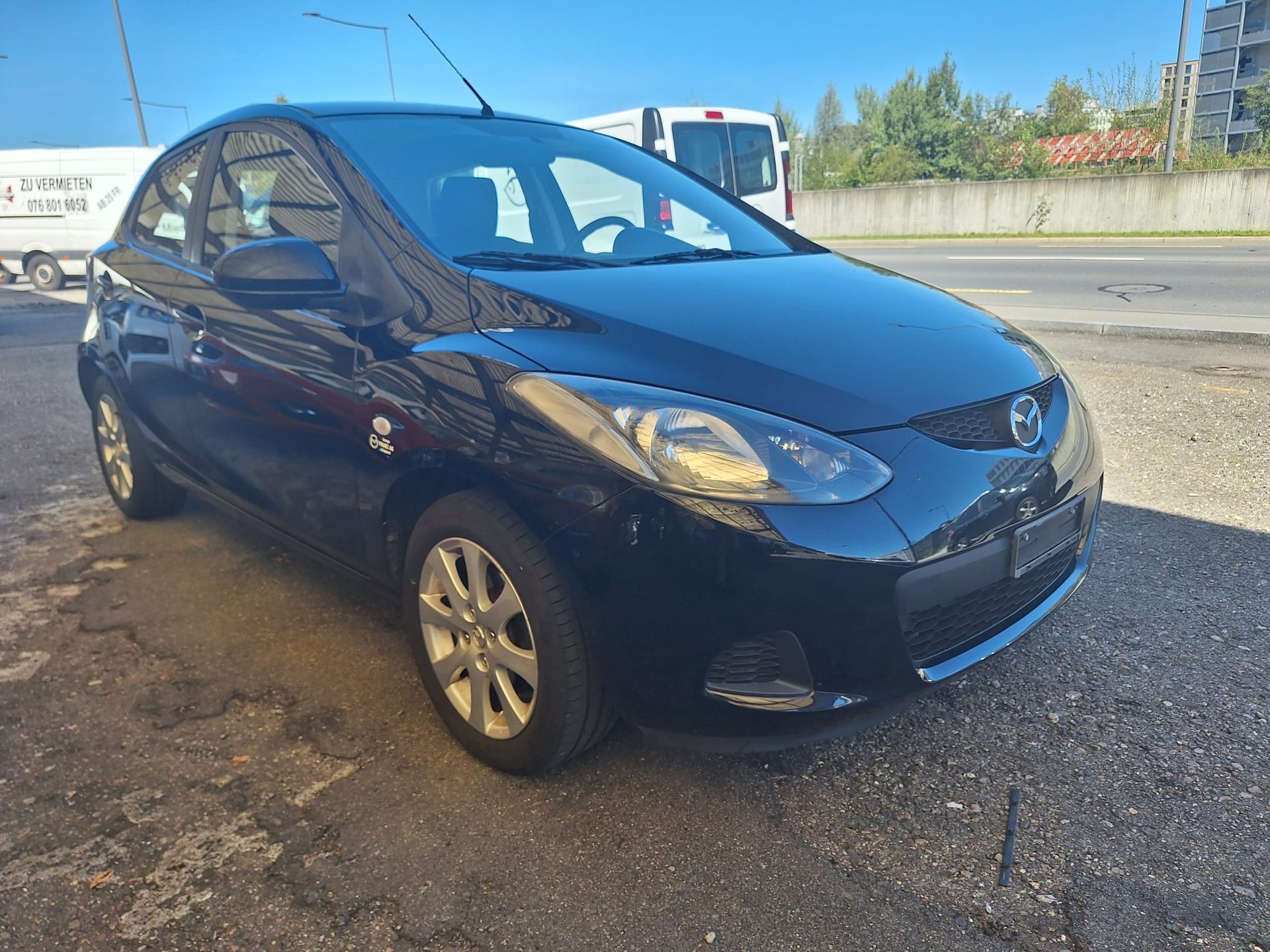 MAZDA 2 1.3i 16V Exclusive-image-1