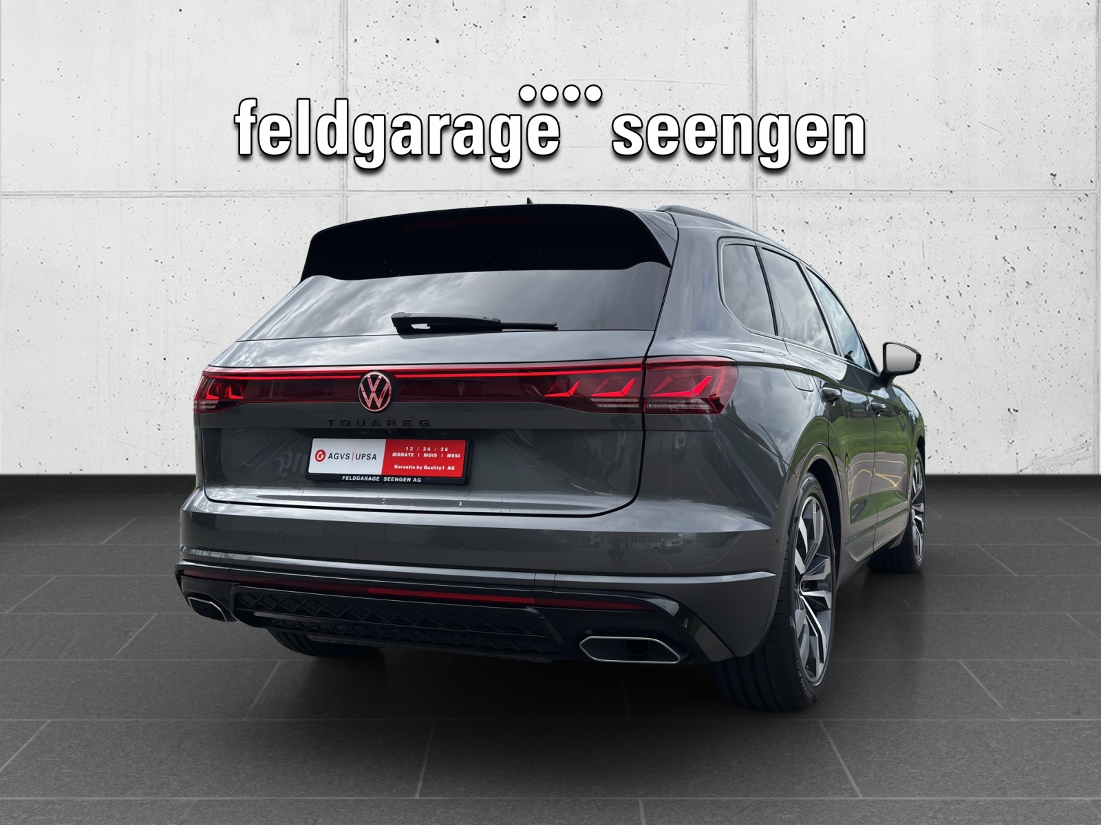 VW New Touareg 3.0 TDI R-Line Tiptronic mit fortl. Werksgarantie 5 Jahre, AHK, Panorama-Ausstell-/Schiebedach & Winterräder-image-4
