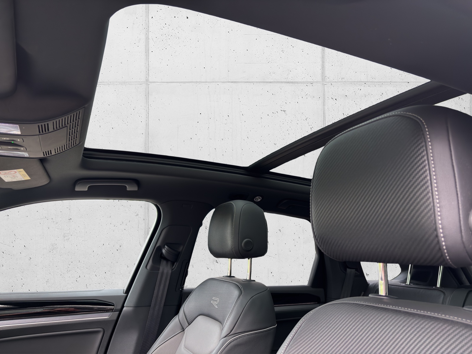 VW New Touareg 3.0 TDI R-Line Tiptronic mit fortl. Werksgarantie 5 Jahre, AHK, Panorama-Ausstell-/Schiebedach & Winterräder-image-12
